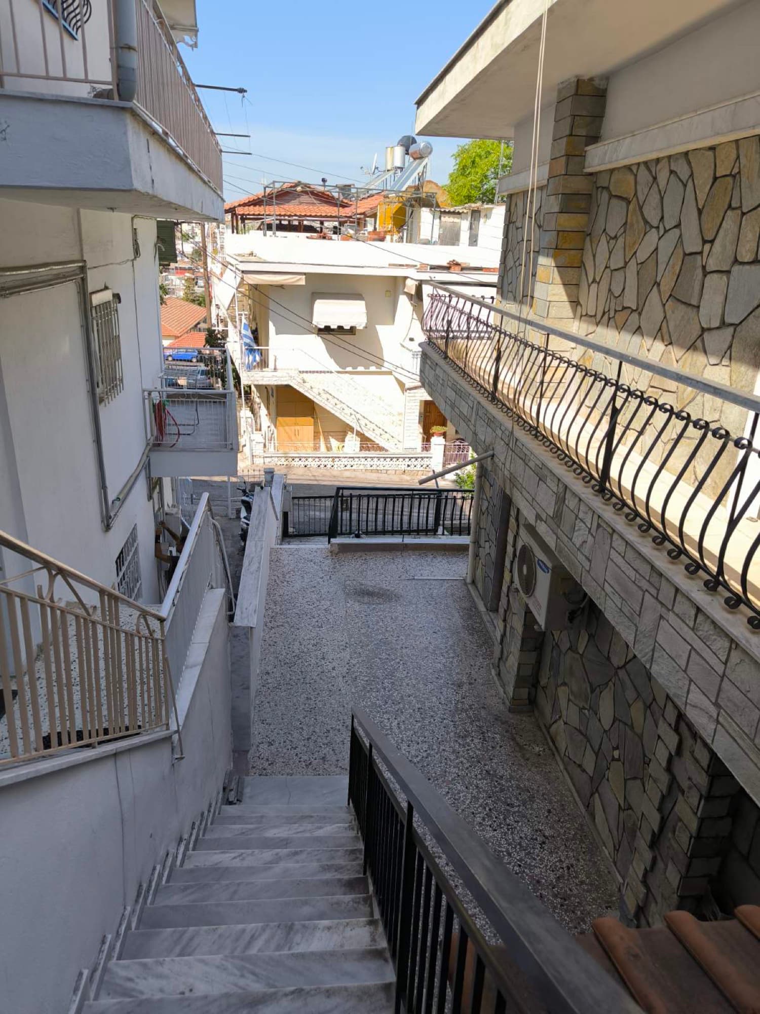 84 m² Two-Bedroom Apartment for Sale in Stavroupoli, Thessaloniki, Stavroupoli – photo 3 of 21