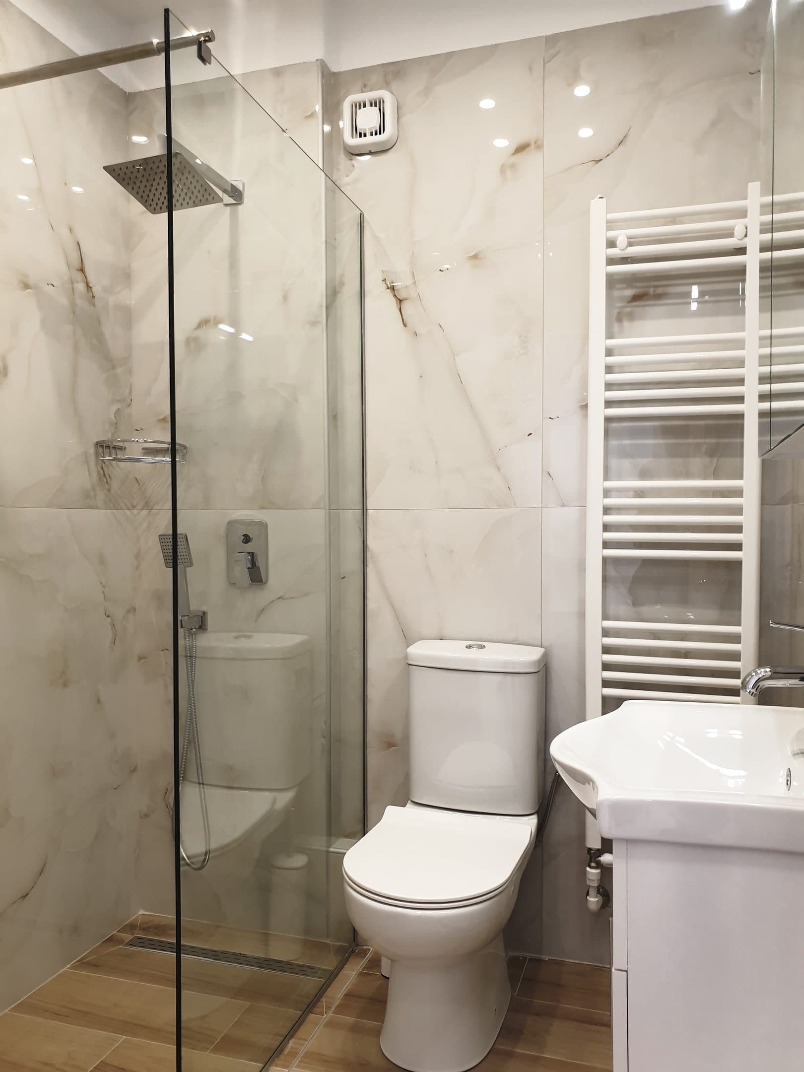 Two-Bedroom Apartment, Perea – photo 6 of 22