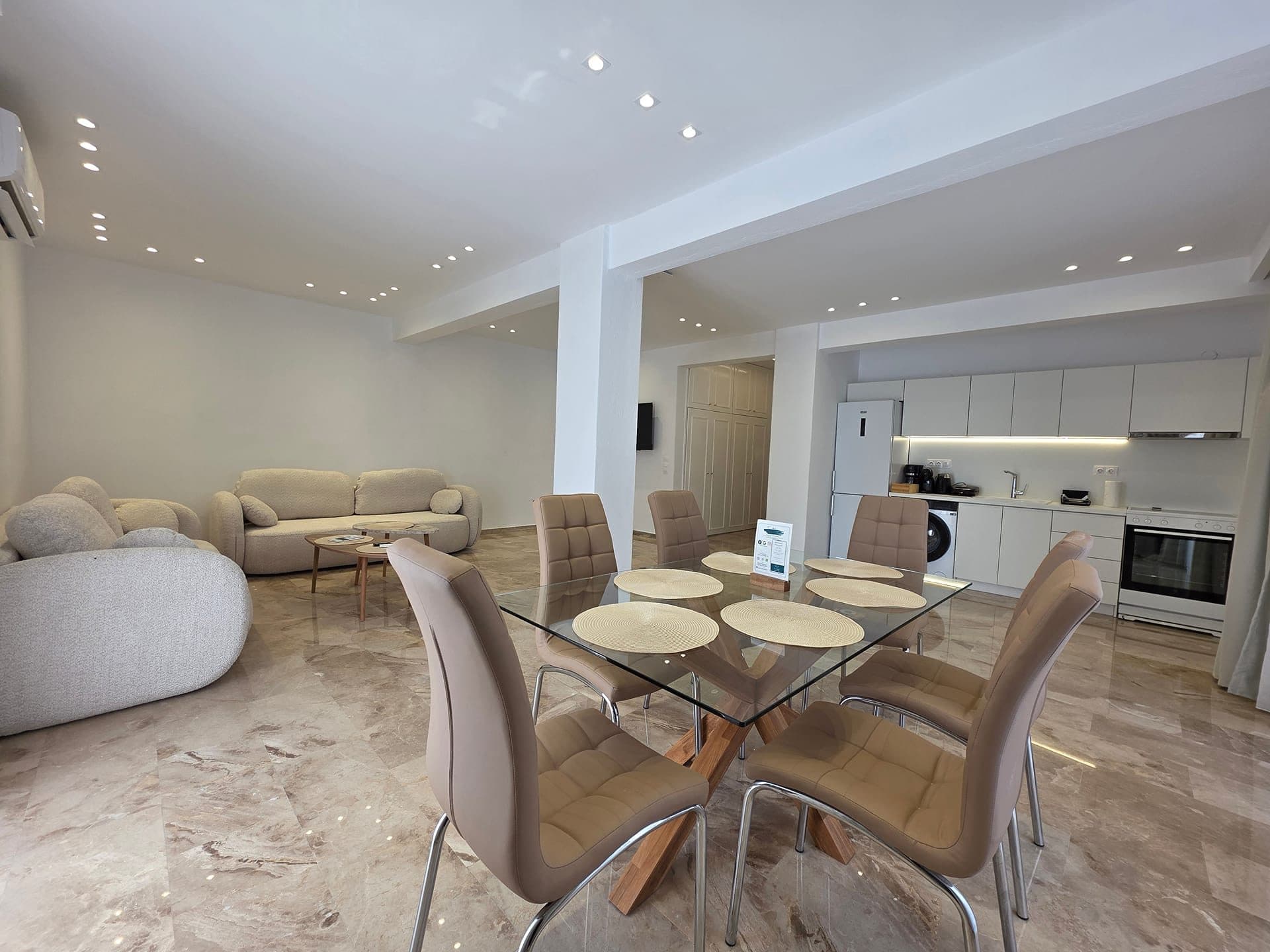 Three Bedroom Apartment, Perea – photo 3 of 9