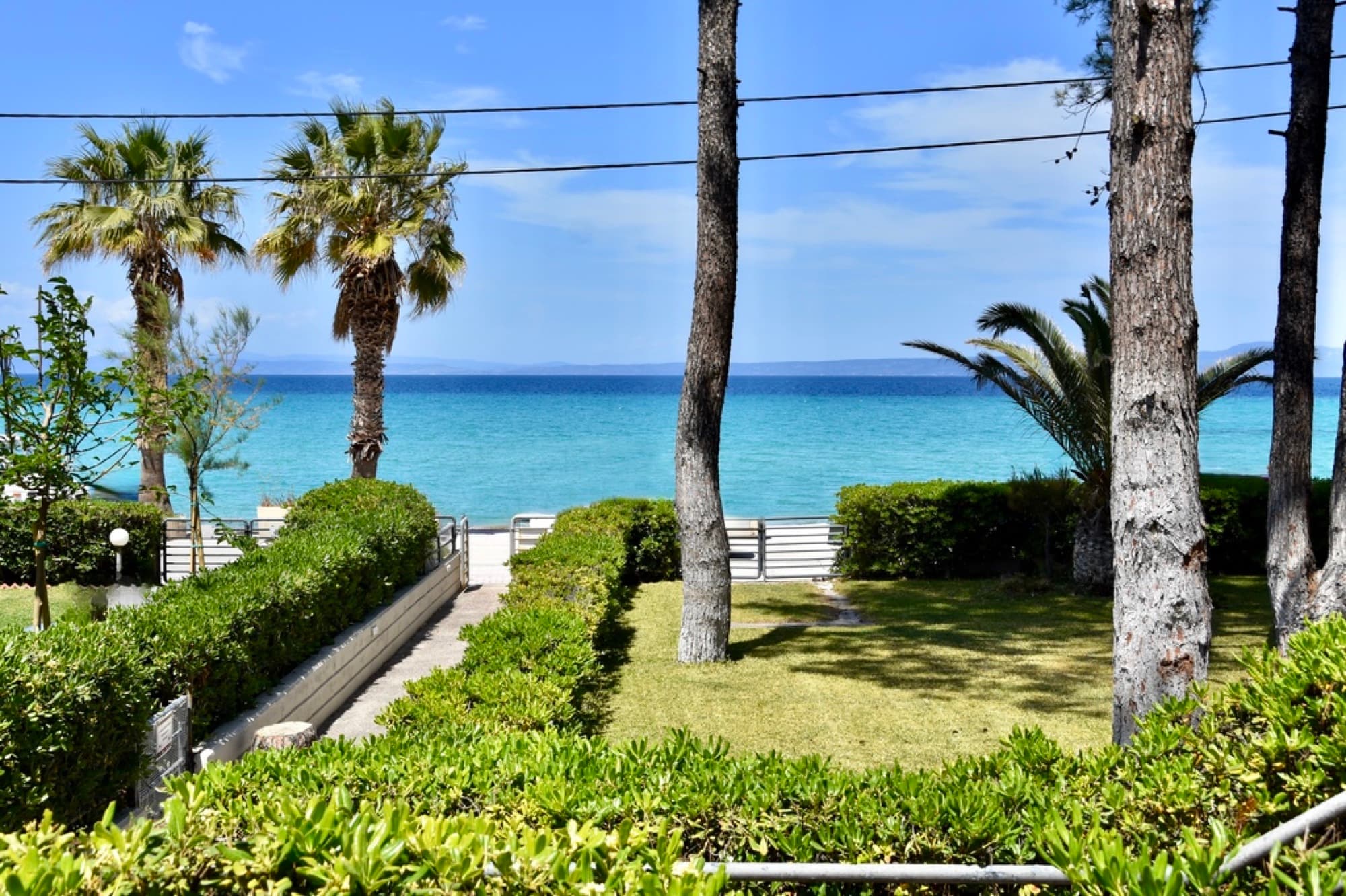 Four-Bedroom Sea-View Maisonette for Sale in Pefkochori, Halkidiki, Pefkochori – photo 9 of 31