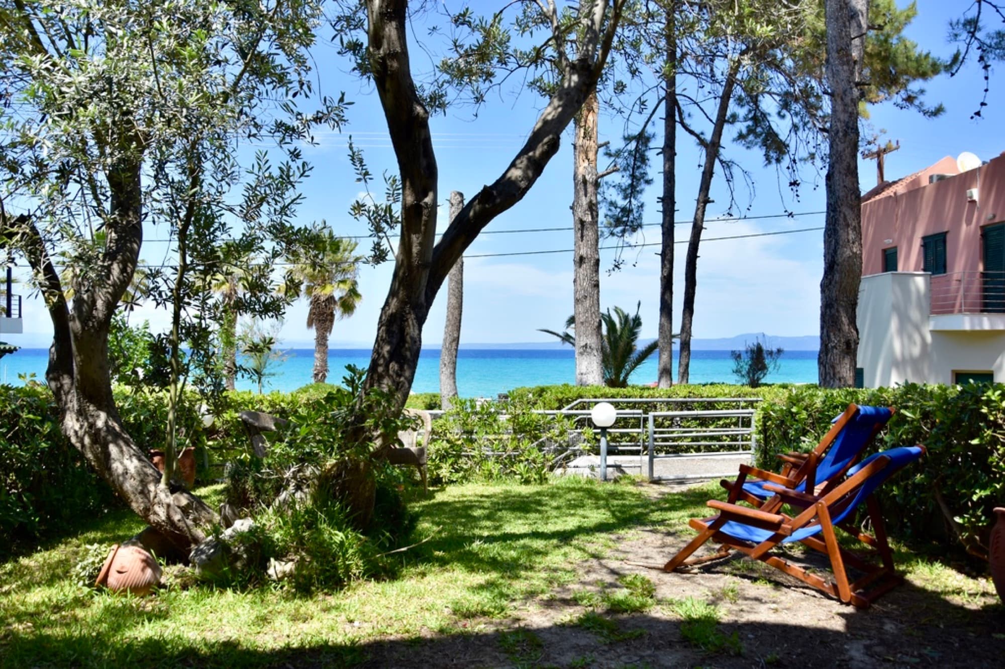 Four-Bedroom Sea-View Maisonette for Sale in Pefkochori, Halkidiki, Pefkochori – photo 12 of 31