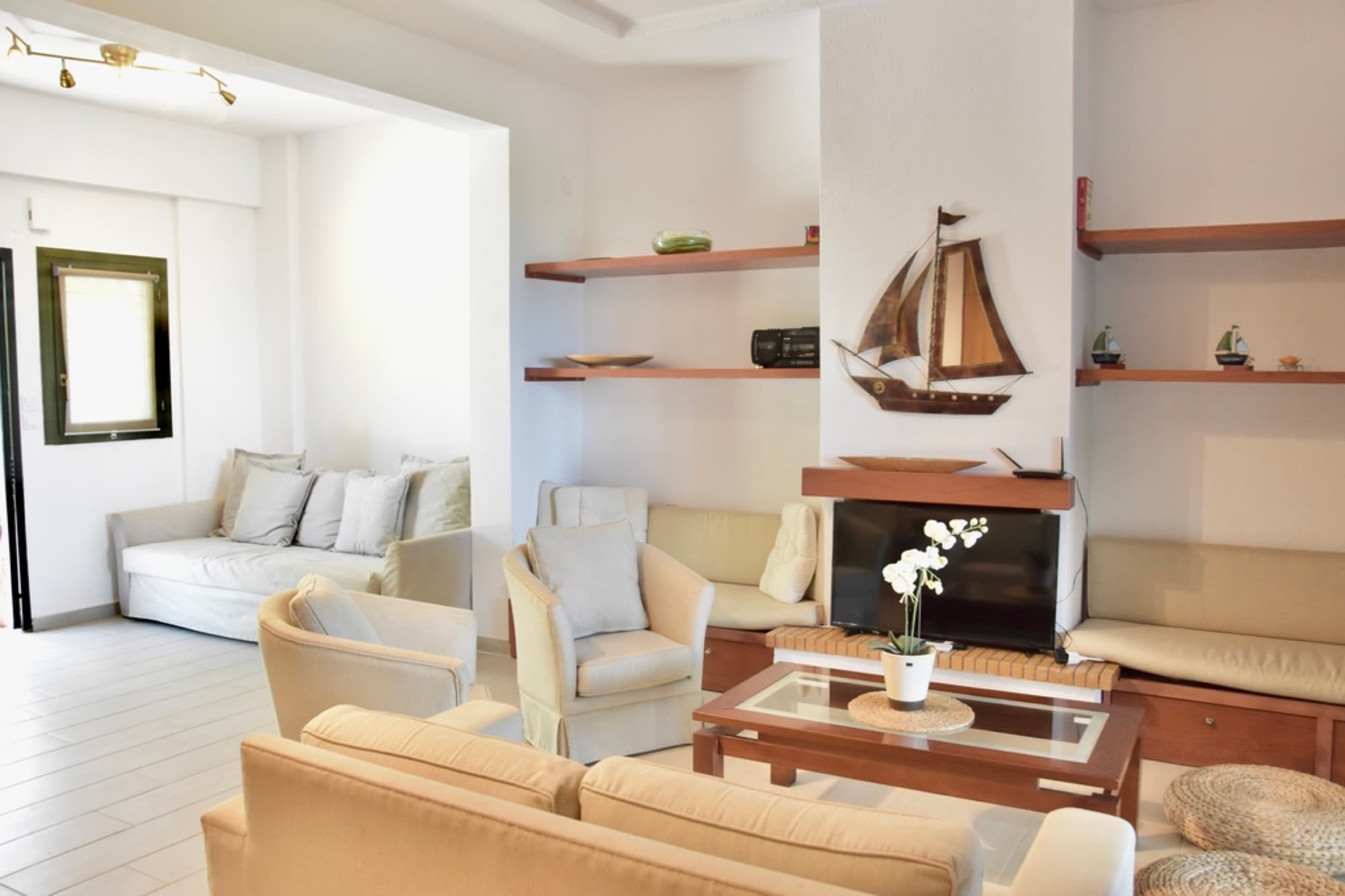 Four-Bedroom Sea-View Maisonette for Sale in Pefkochori, Halkidiki, Pefkochori – photo 17 of 31