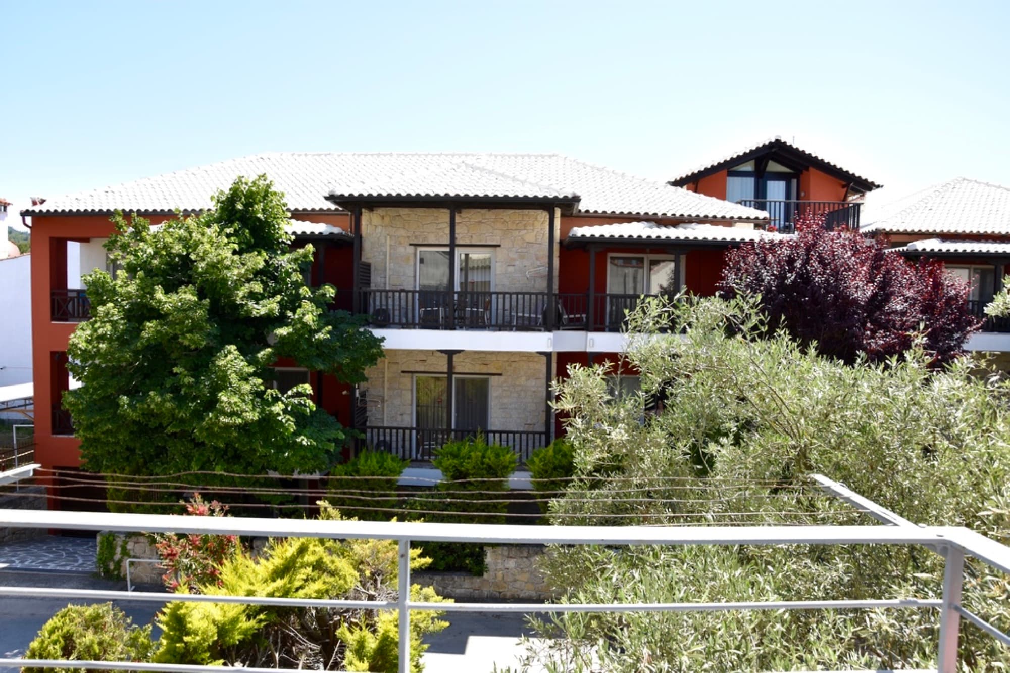 Four-Bedroom Sea-View Maisonette for Sale in Pefkochori, Halkidiki, Pefkochori – photo 28 of 31