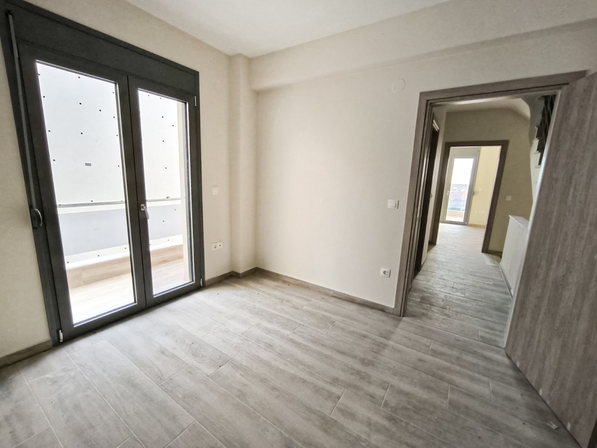 Three-Bedroom Maisonette for Sale in Kalyves Polygyrou, Halkidiki, Kalyves Polygyrou – photo 2 of 27