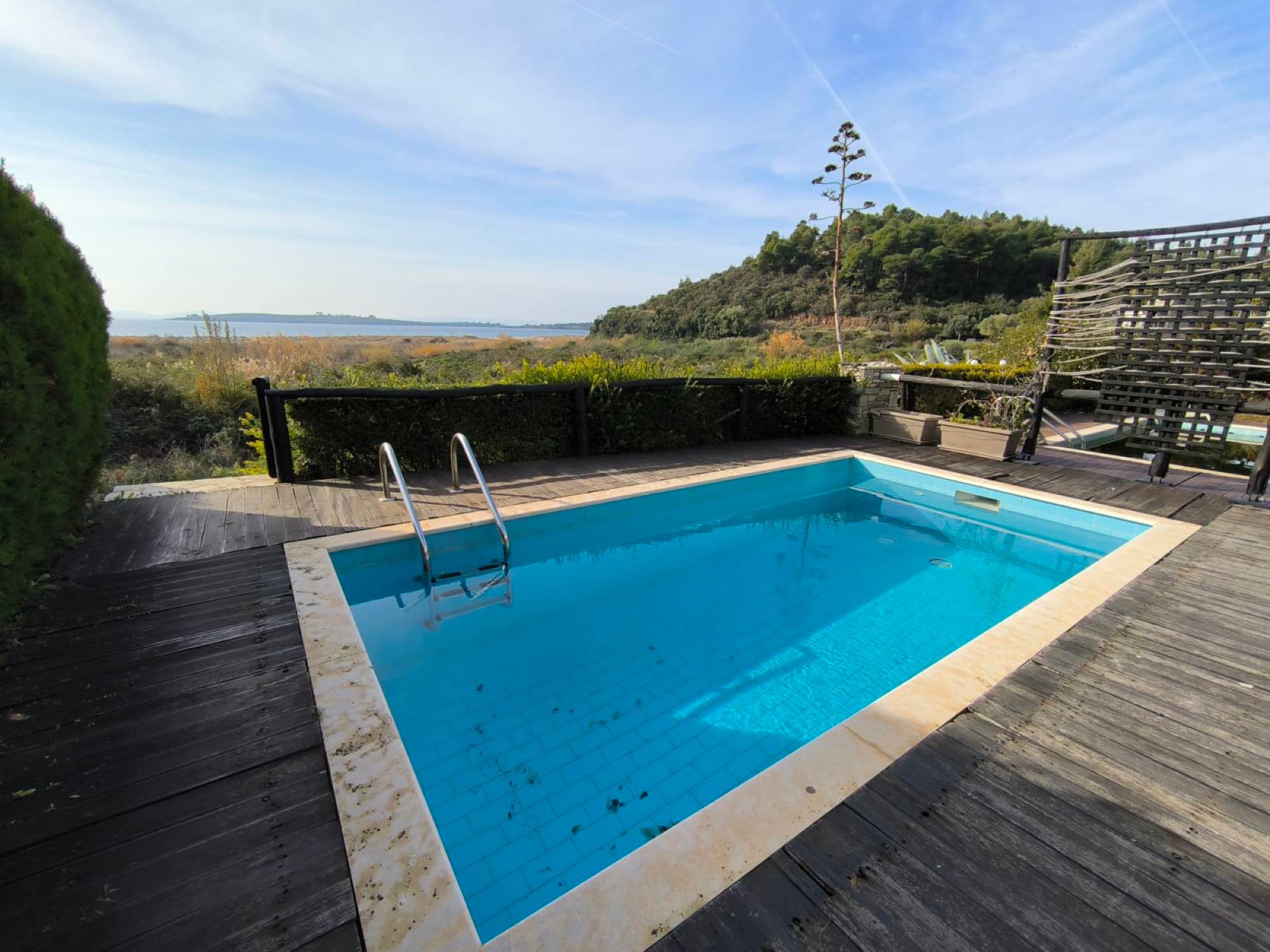Four-Bedroom Seafront Maisonette for Sale in Sithonia, Halkidiki, Agia Kiriaki – photo 11 of 40