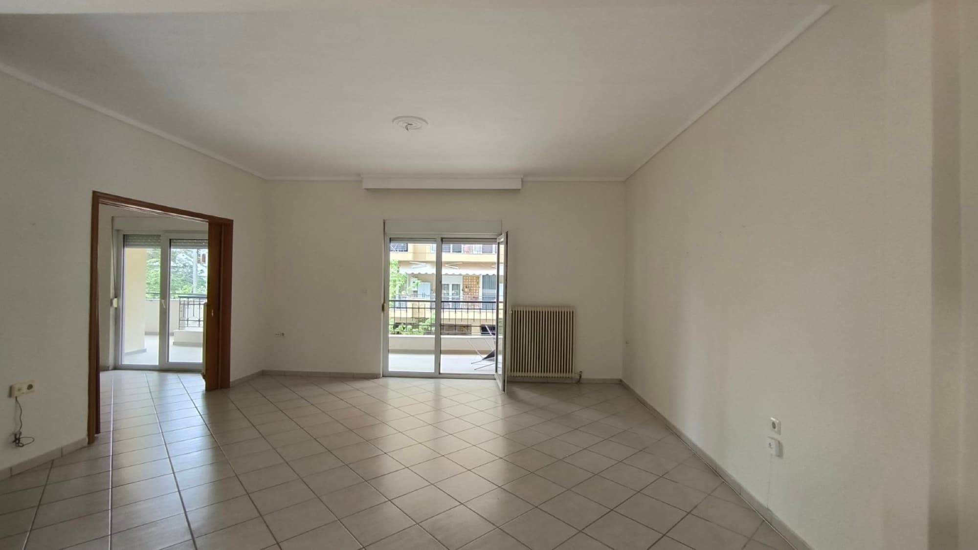 104 m² Three-Bedroom Apartment for Sale in Kalamaria, Thessaloniki, Kalamaria Municipality – photo 6 of 36