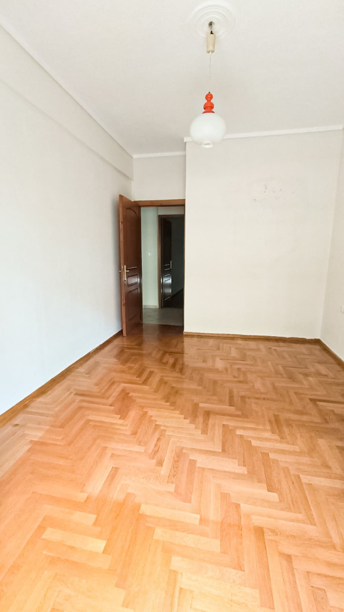 104 m² Three-Bedroom Apartment for Sale in Kalamaria, Thessaloniki, Kalamaria Municipality – photo 21 of 36