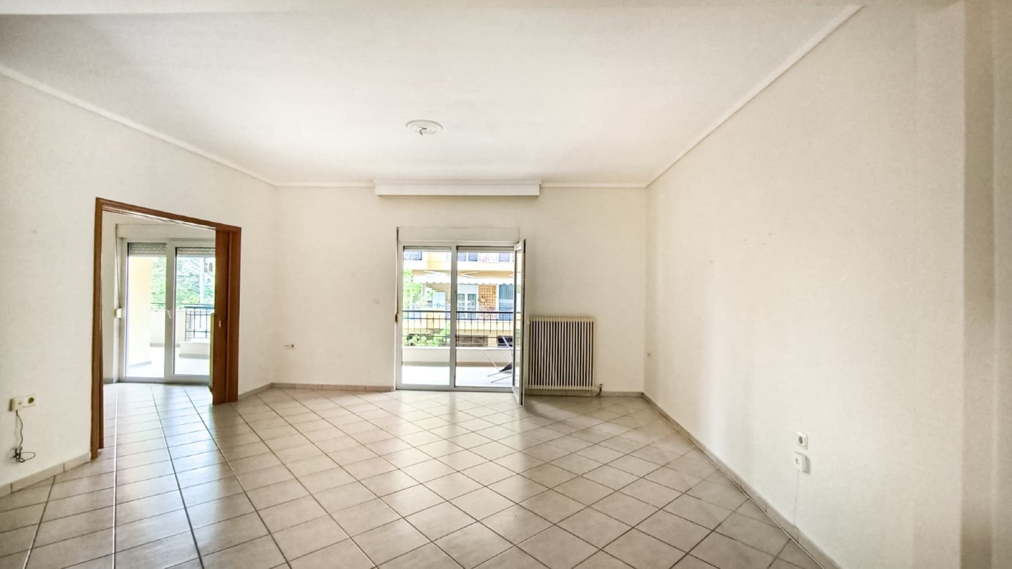 104 m² Three-Bedroom Apartment for Sale in Kalamaria, Thessaloniki, Kalamaria Municipality – photo 25 of 36