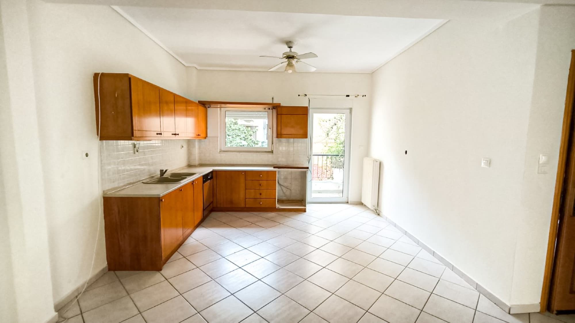 104 m² Three-Bedroom Apartment for Sale in Kalamaria, Thessaloniki, Kalamaria Municipality – photo 36 of 36