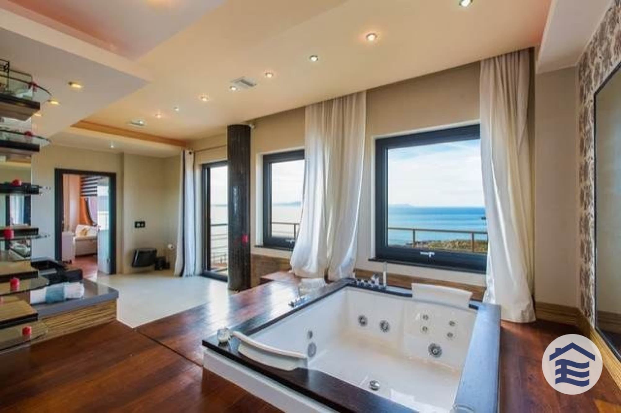 640 m² Three-Bedroom Sea-View Villa for Sale in Chania, Crete, Chorafakia – photo 19 of 24