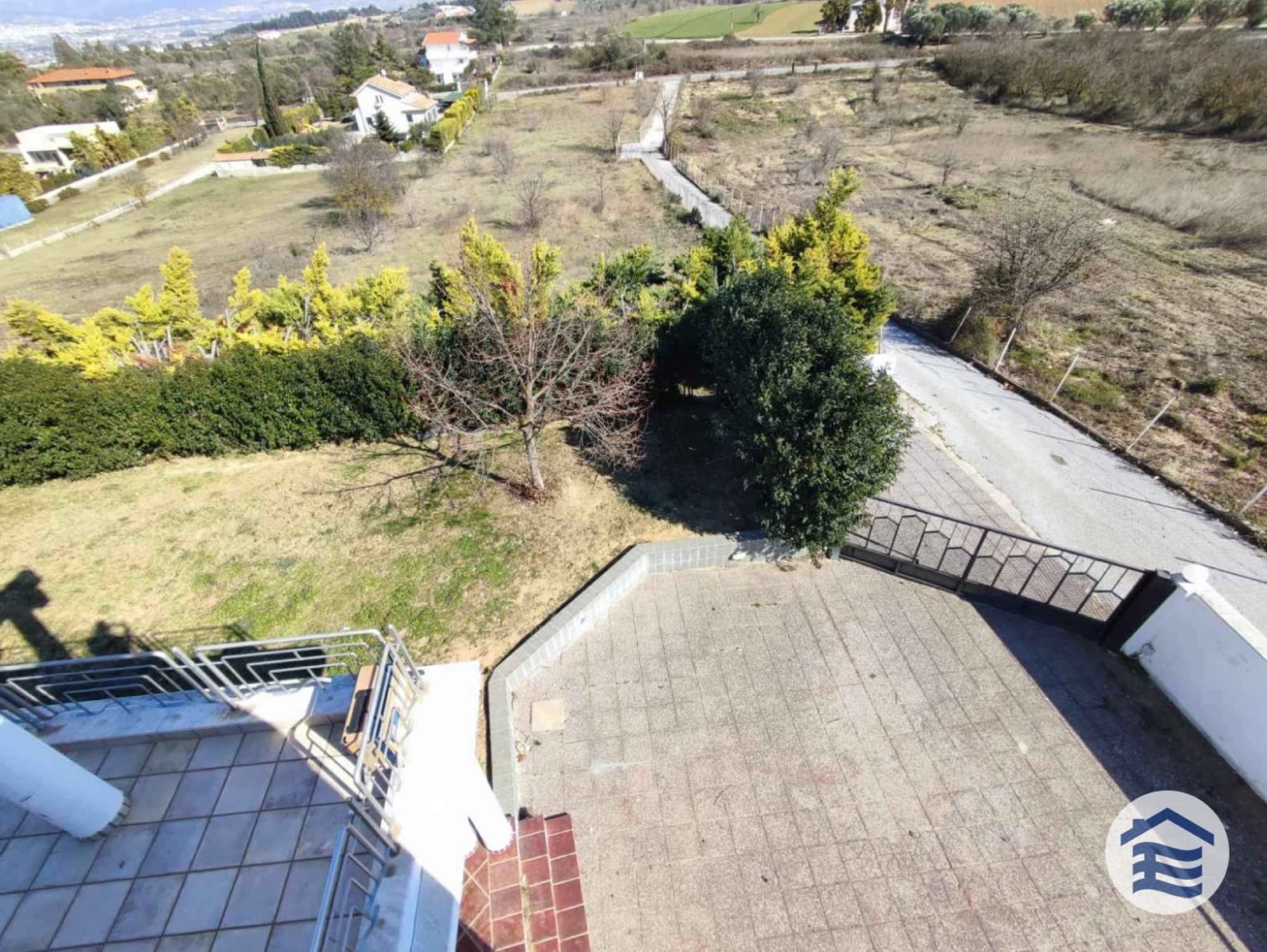 310 m² Five-Bedroom Villa for Sale in Trilofo, Thessaloniki, Trilofo – photo 36 of 36