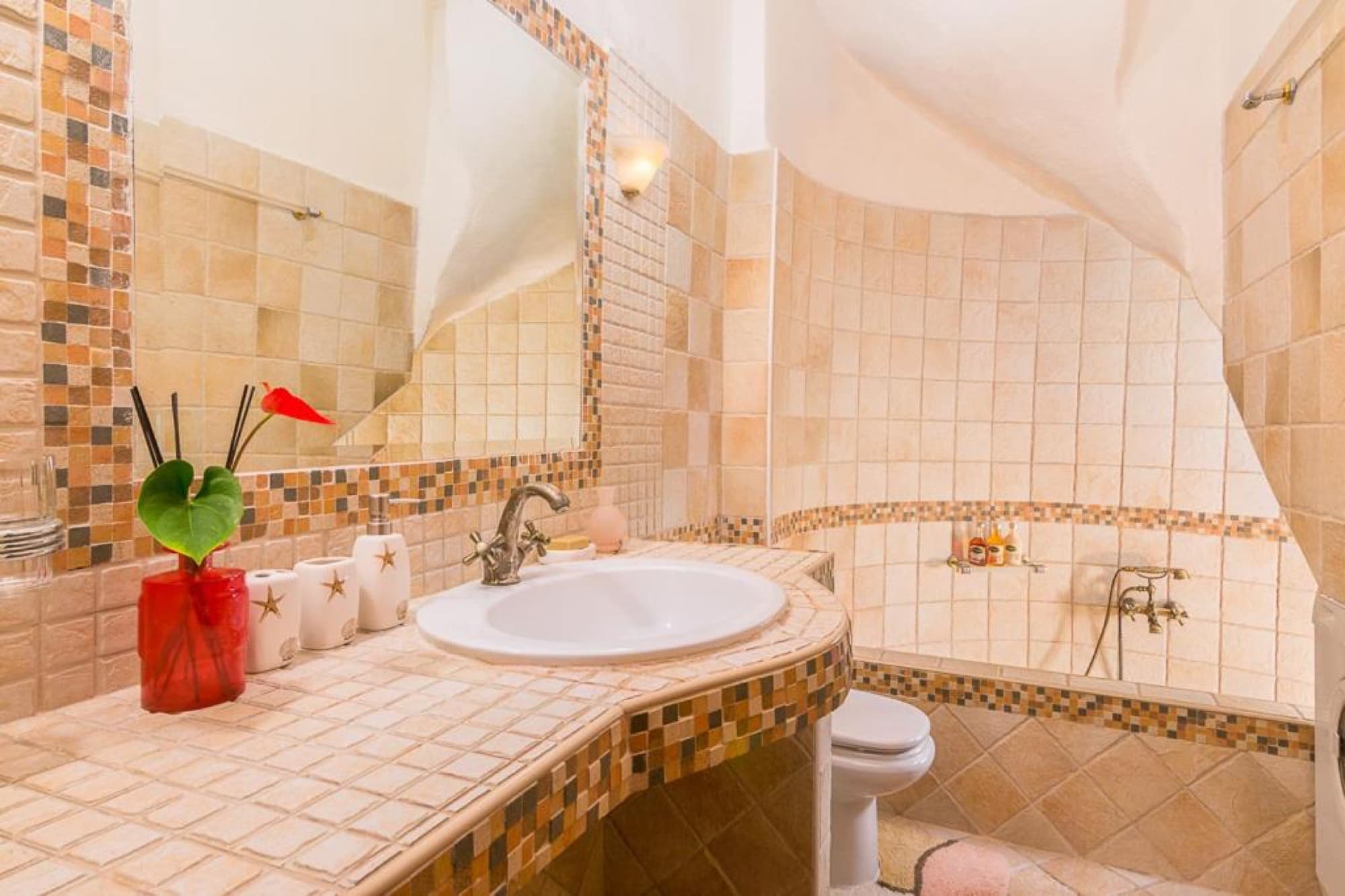 Four-Bedroom Seafront Villa for Sale in Afytos, 170 m², Afytos – photo 25 of 26