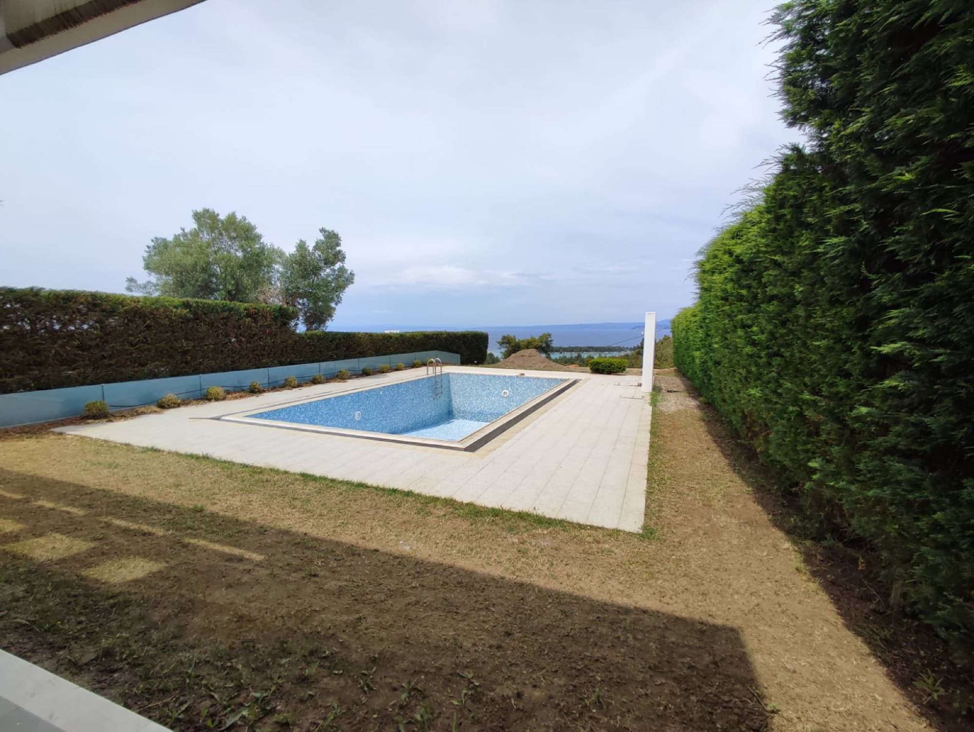 Five-Bedroom Maisonette for Sale in Pefkochori, Halkidiki, Pefkochori – photo 14 of 42