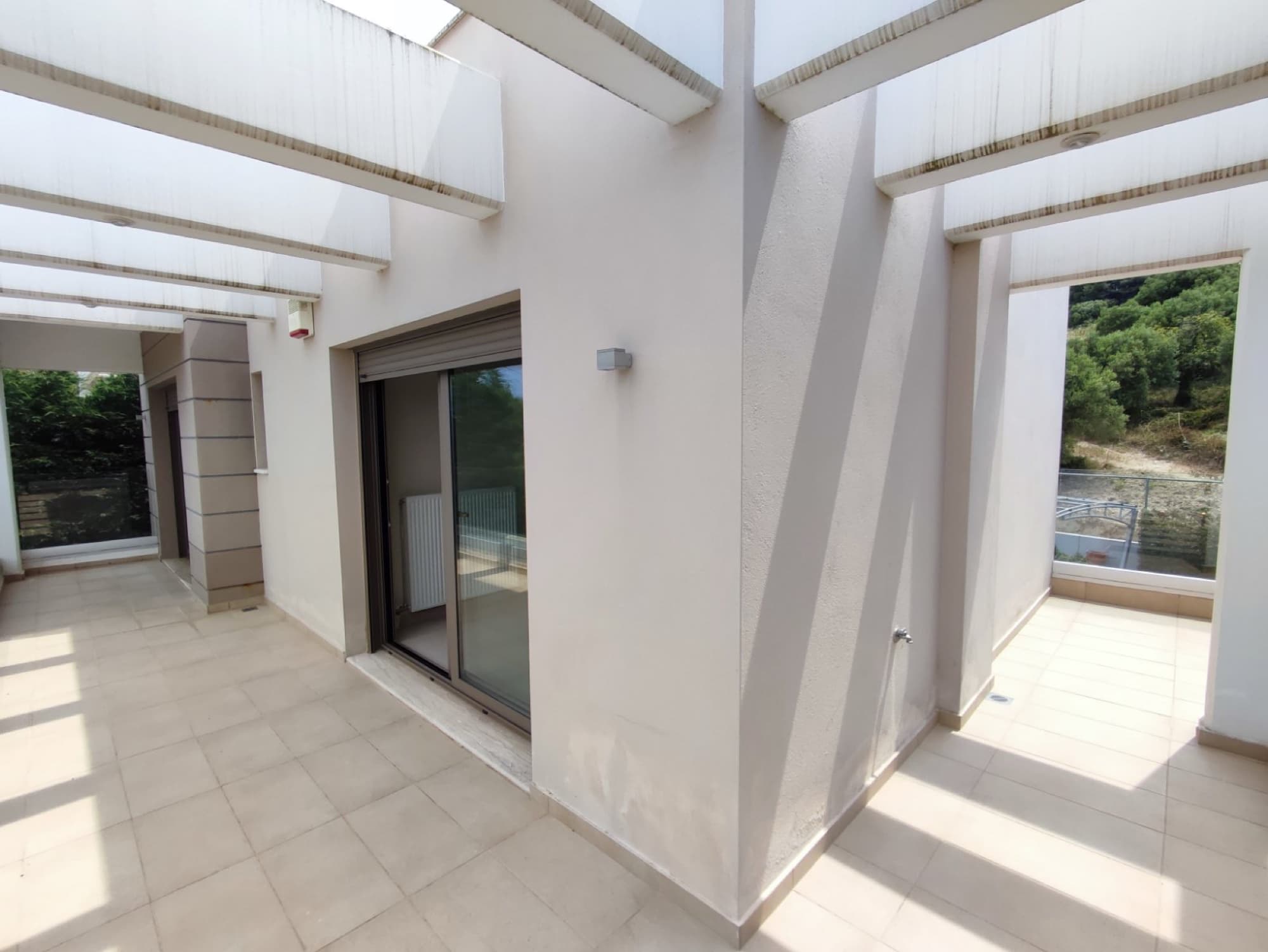 Five-Bedroom Maisonette for Sale in Pefkochori, Halkidiki, Pefkochori – photo 18 of 42