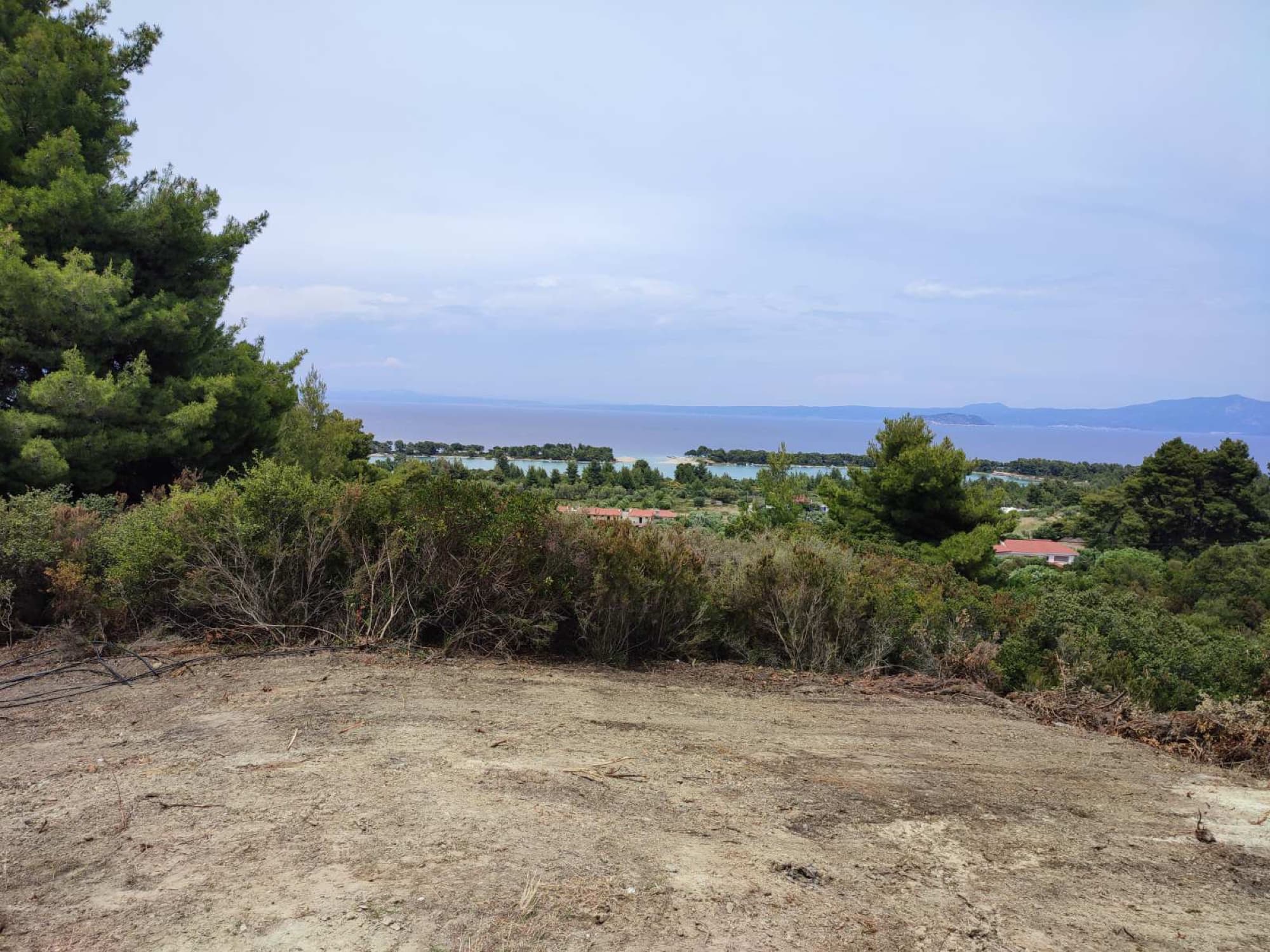 Five-Bedroom Maisonette for Sale in Pefkochori, Halkidiki, Pefkochori – photo 2 of 42