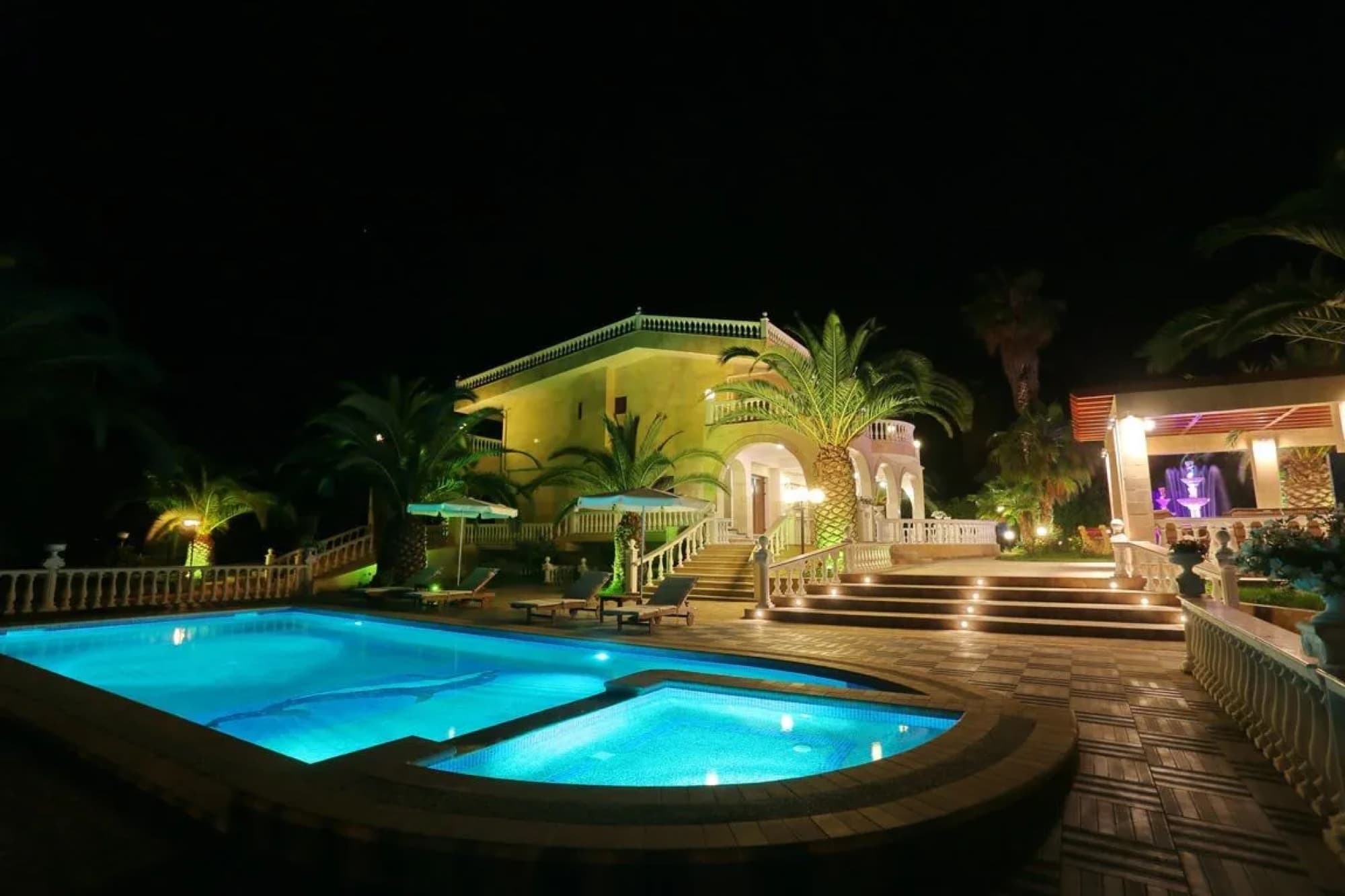 350 m² Five-Bedroom Villa for Sale in Chaniotis, Halkidiki, Chaniotis – photo 13 of 26