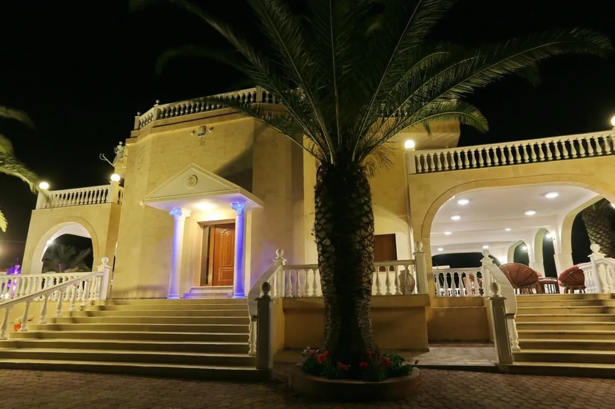350 m² Five-Bedroom Villa for Sale in Chaniotis, Halkidiki, Chaniotis – photo 16 of 26