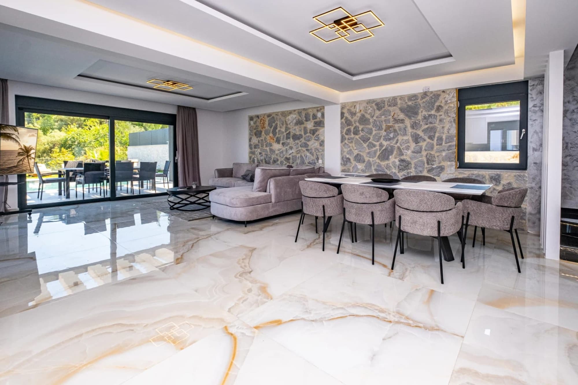 280 m² Five-Bedroom Villa for Sale in Polichrono, Halkidiki, Polychrono – photo 19 of 29