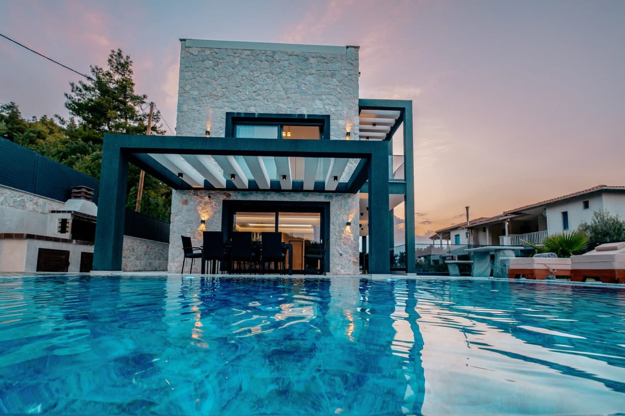 280 m² Five-Bedroom Villa for Sale in Polichrono, Halkidiki, Polychrono – photo 26 of 29