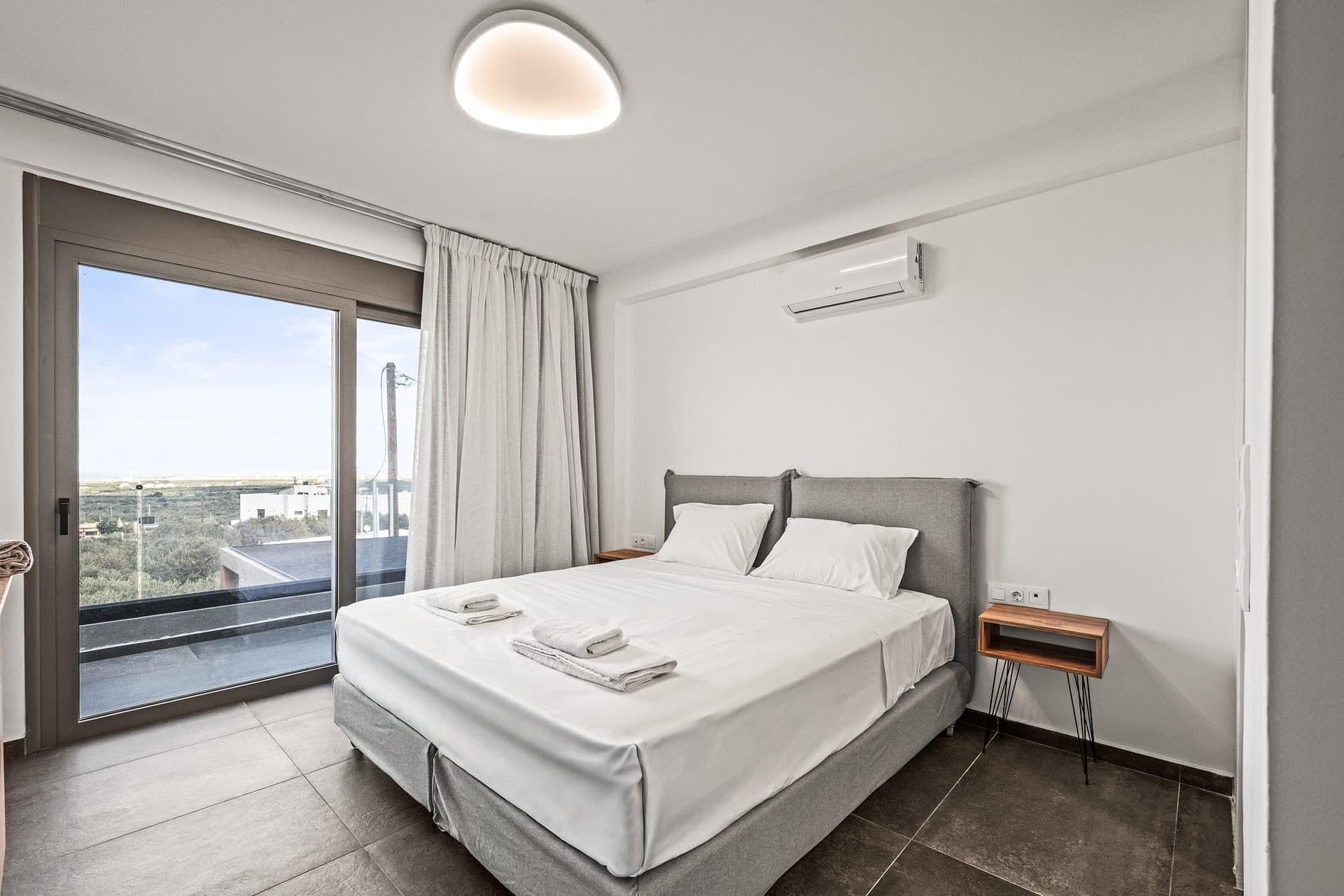Grand Villa - 6BD Luxury Villa in Agriana, Hersonissos – photo 41 of 72