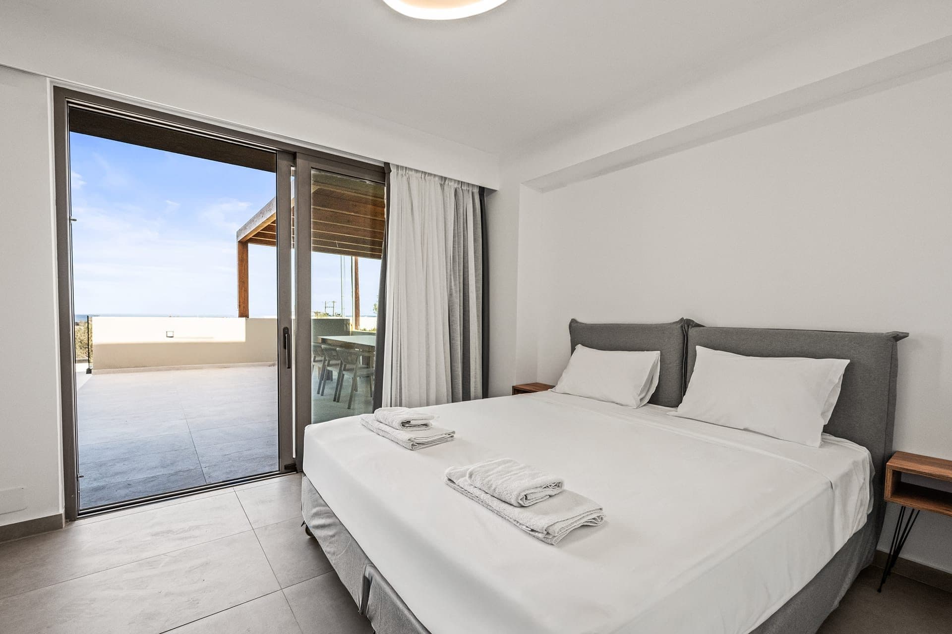 Grand Villa - 6BD Luxury Villa in Agriana, Hersonissos – photo 7 of 72
