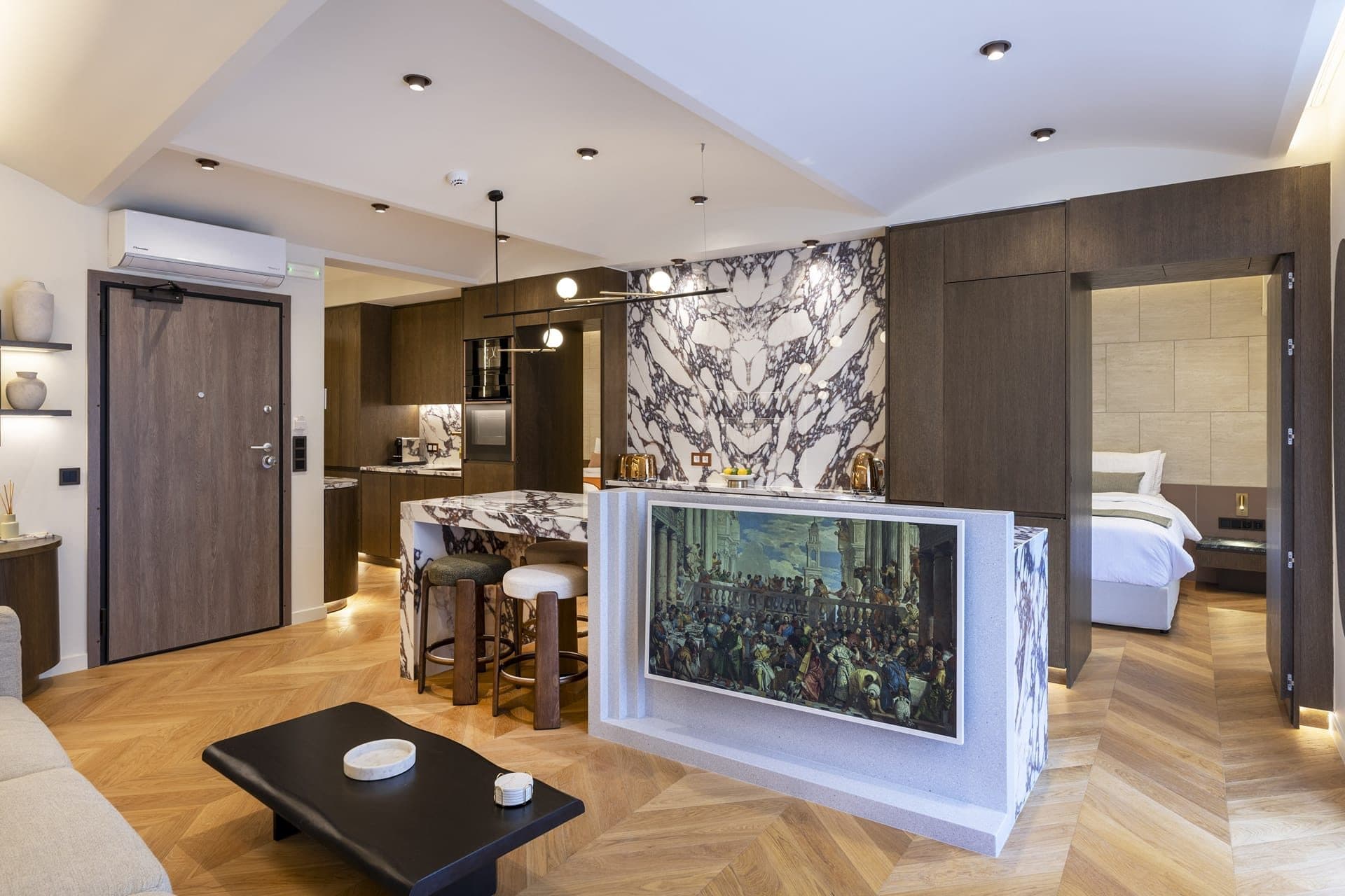 Acropolis Luxury Penthouse with Private Jacuzzi, Athina – photo 3 of 32