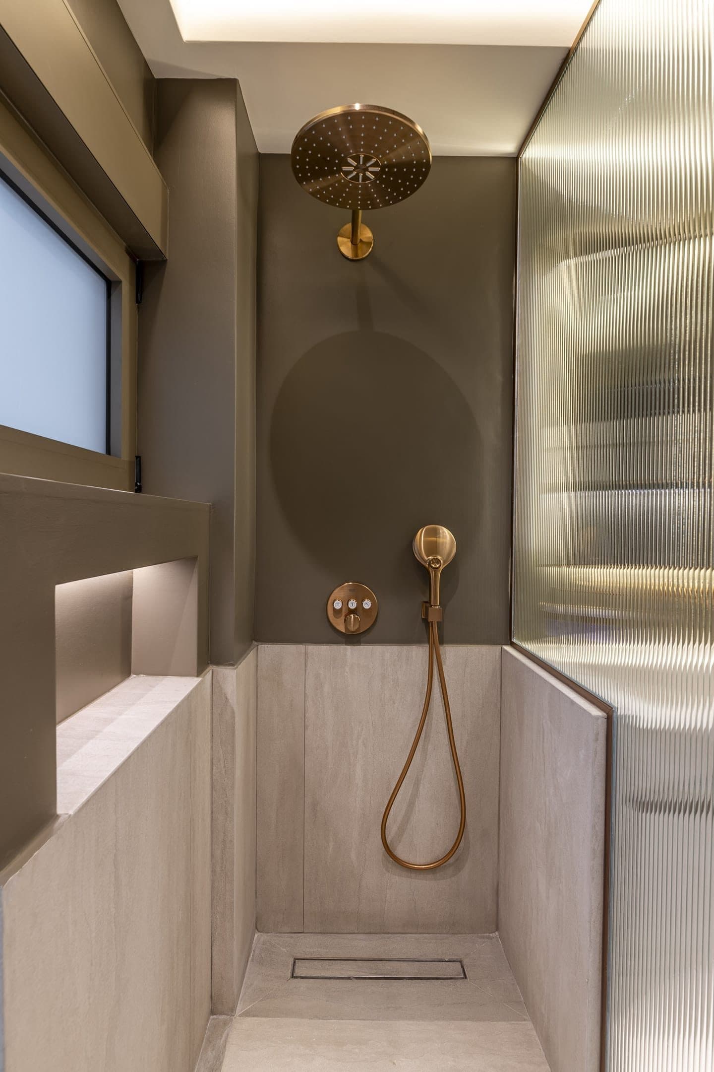 Acropolis Luxury Penthouse with Private Jacuzzi, Athina – photo 18 of 32