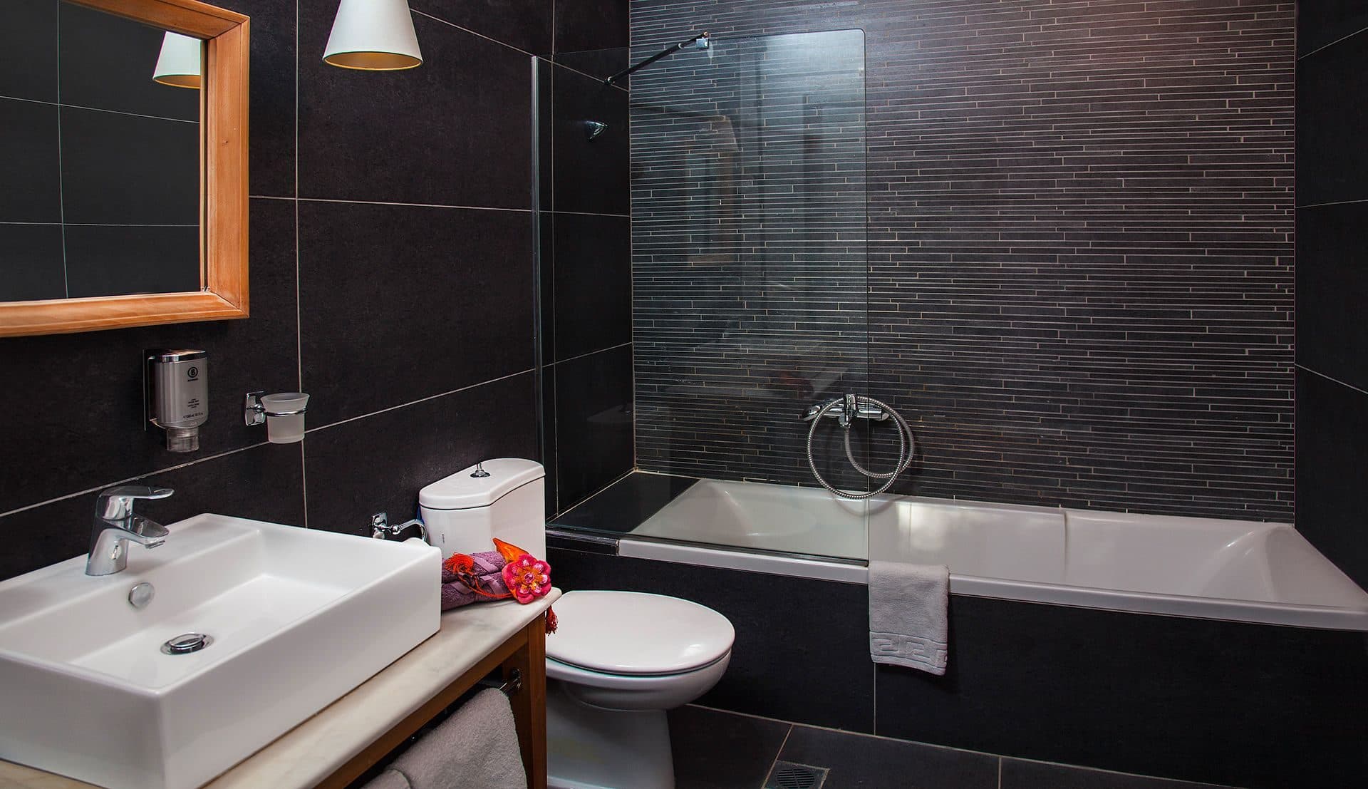 Superior Junior Suite, Afytos – photo 2 of 3