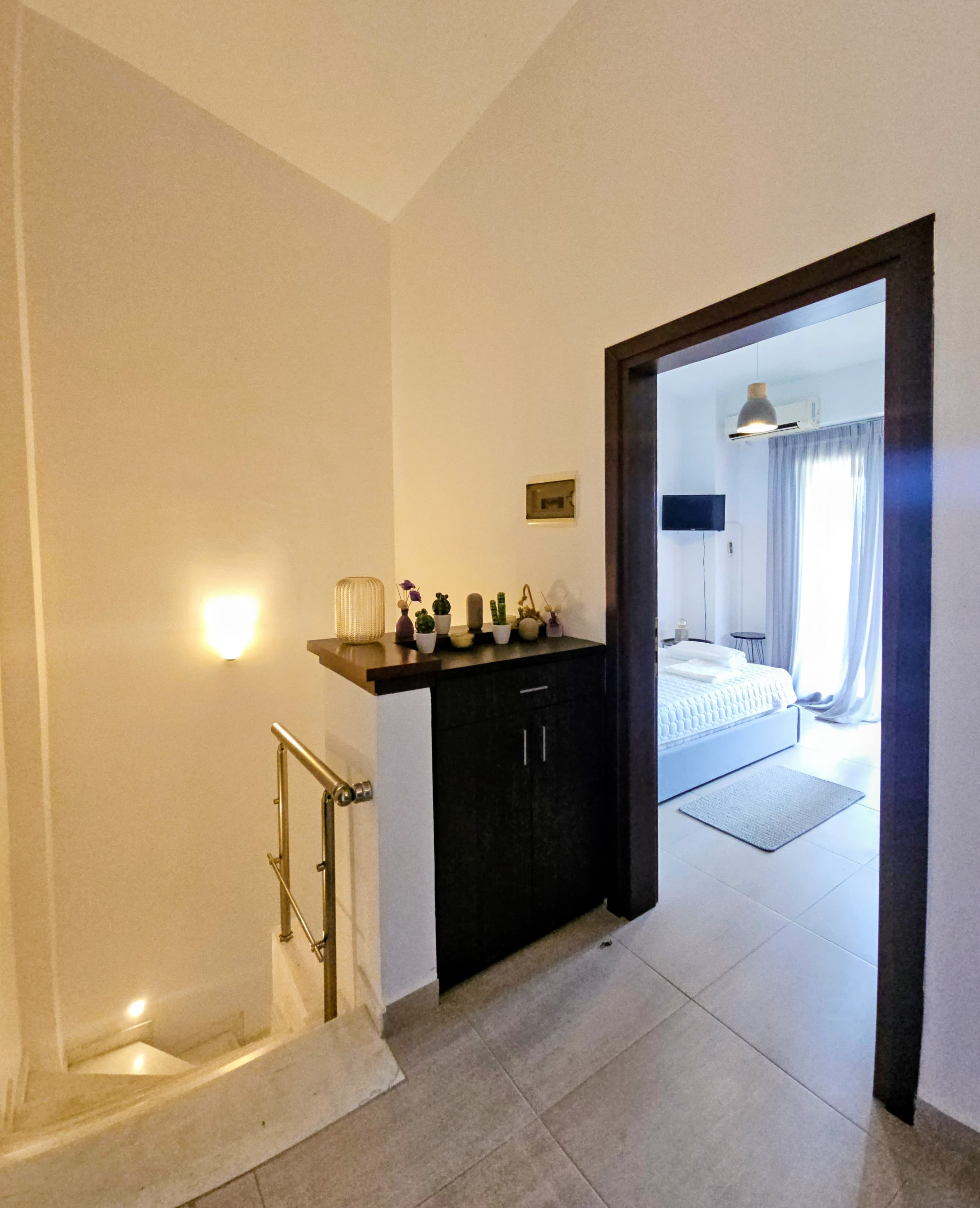 3 Bedroom Villa with Shared Pool, Garden and Private Parking near the Beach, Pefkohori – photo 24 of 68