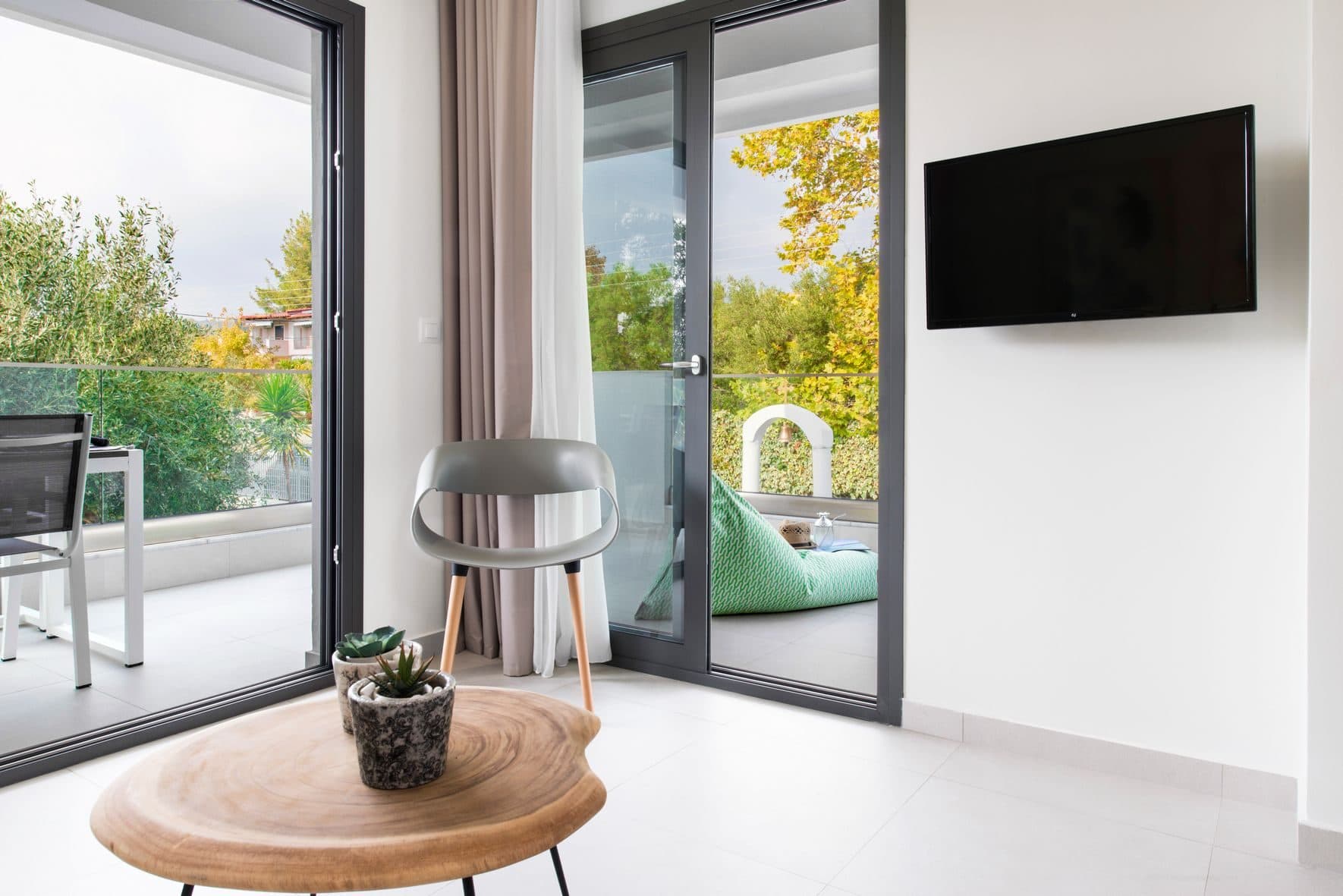 Executive Two-Bedroom Apartment, 52 sqm, Pallini – photo 8 of 16