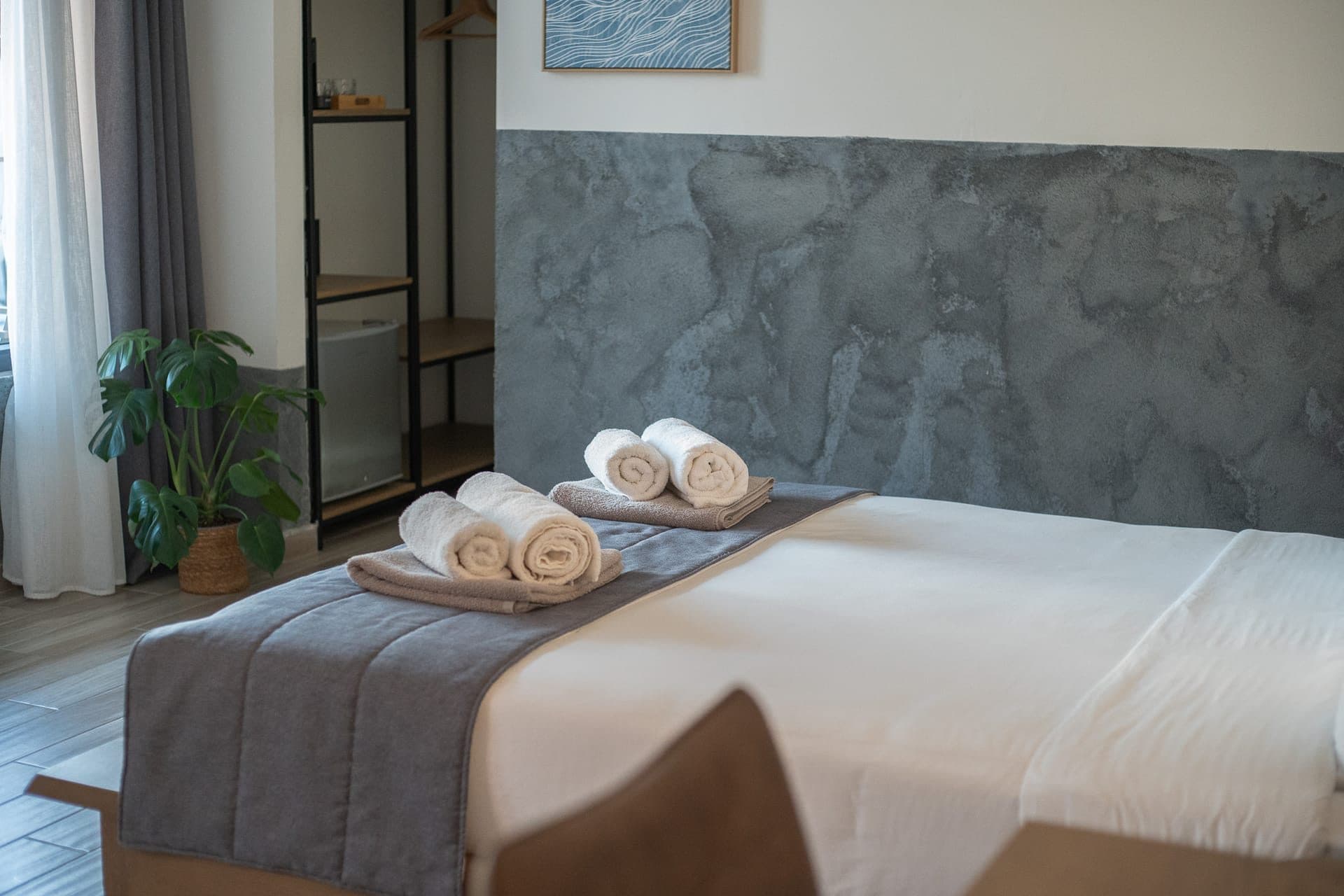 Junior Suite Ground Floor with Pool and Sea View, Elia Nikitis – photo 24 of 37