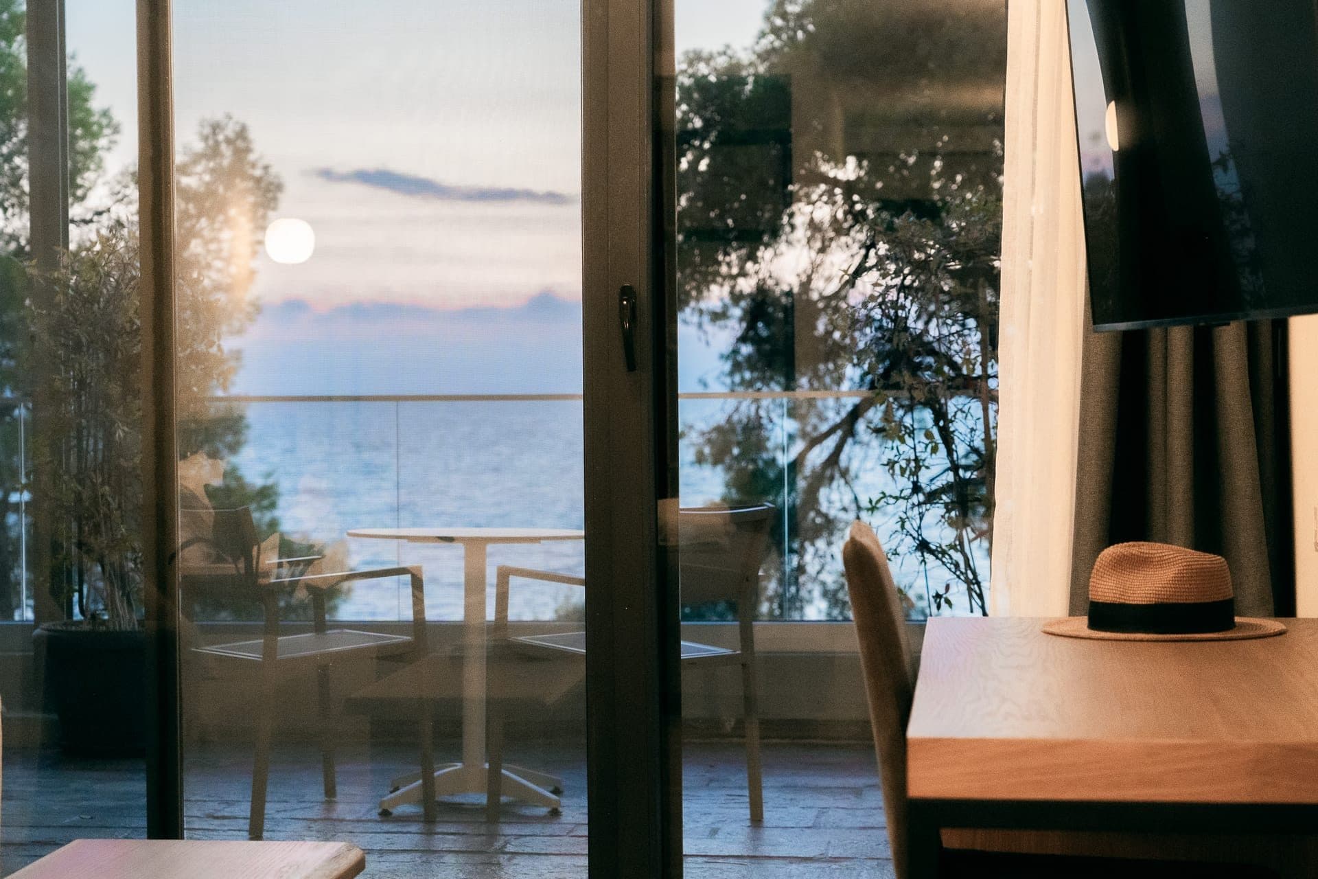 Junior Suite with Sea View, Elia Nikitis – photo 4 of 21