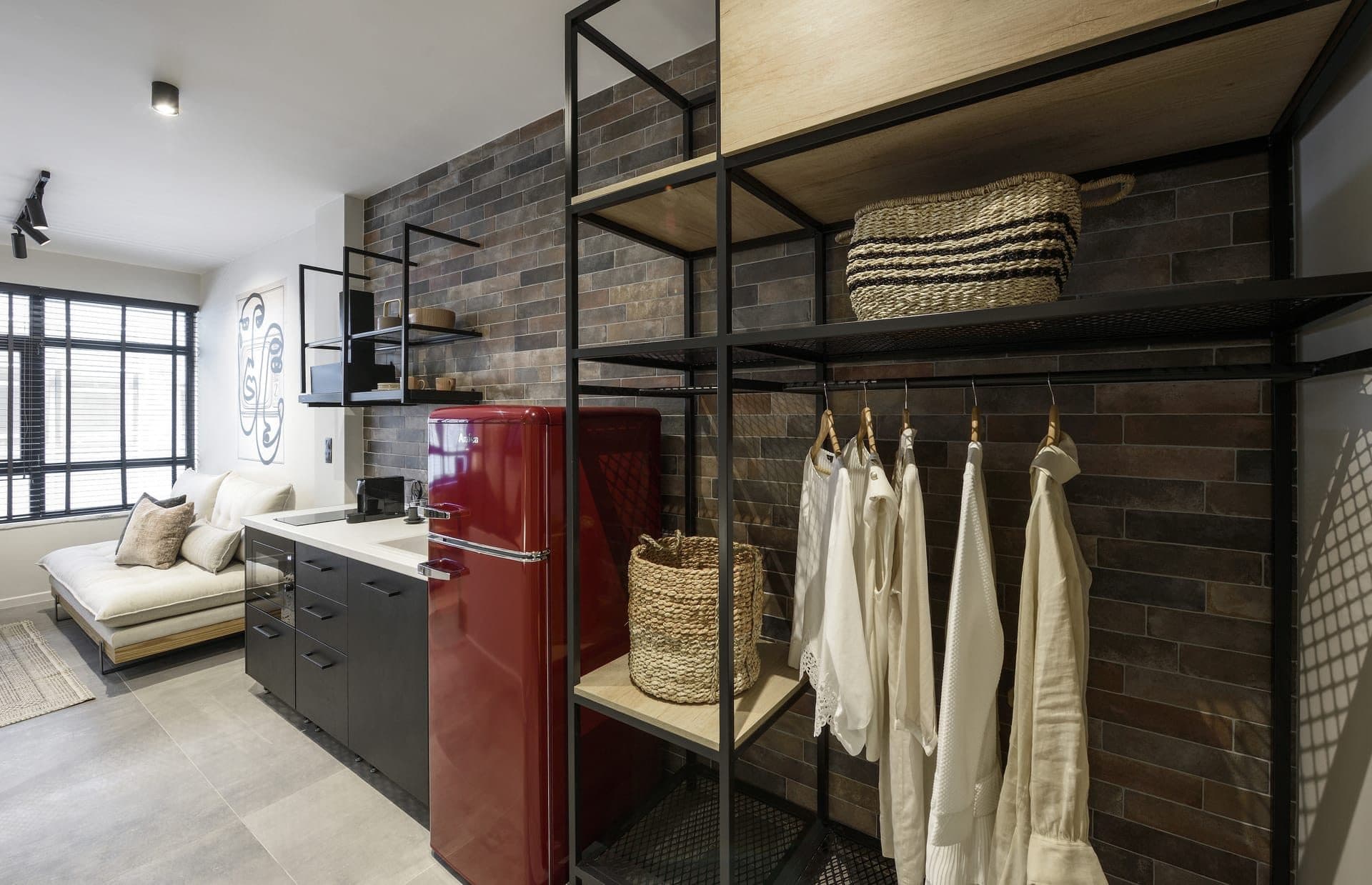 Dialogue | Lofts @Ladadika, Thessaloniki – photo 6 of 23