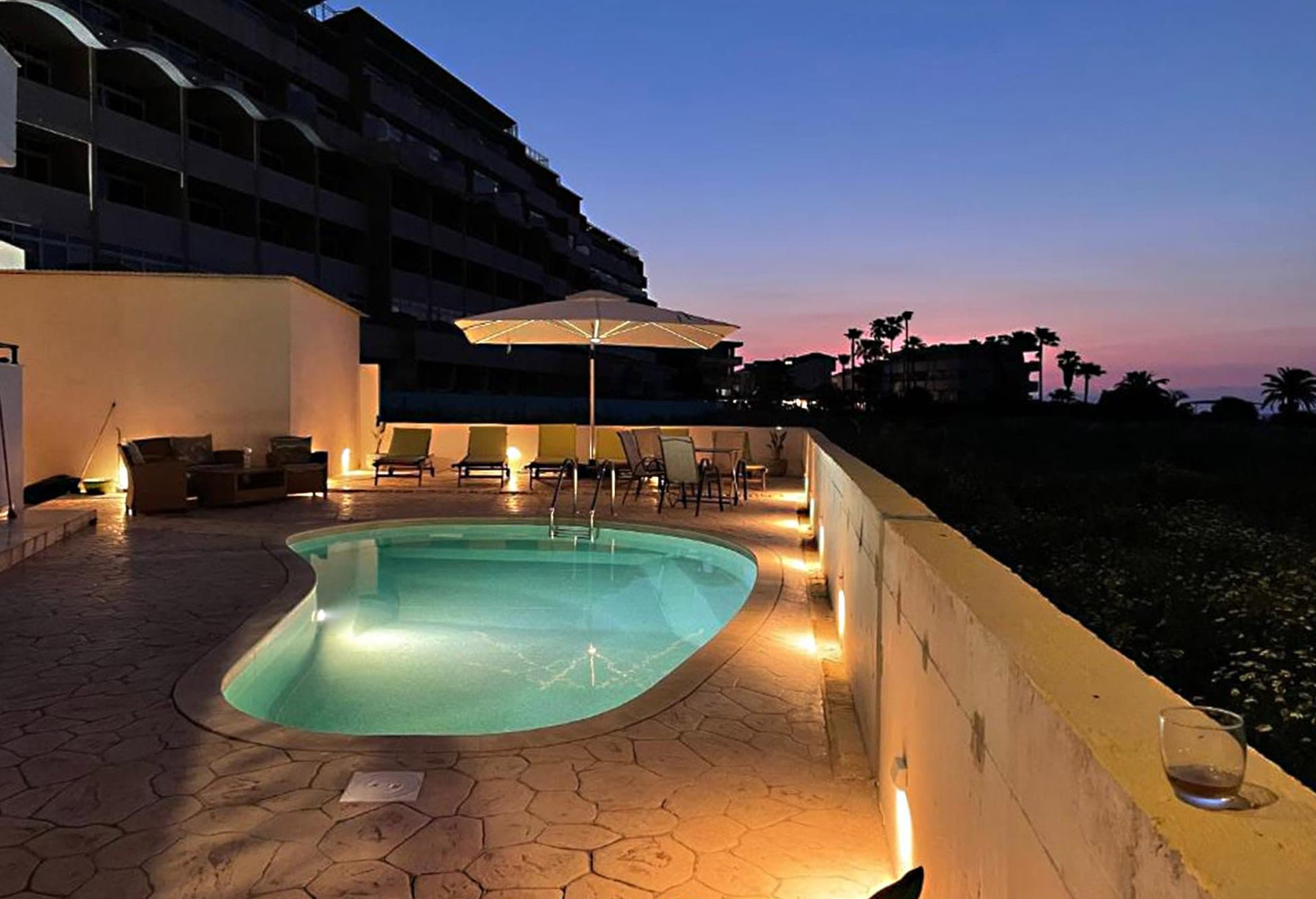 White & Blue Luxury Suite, Ialisos – photo 7 of 32