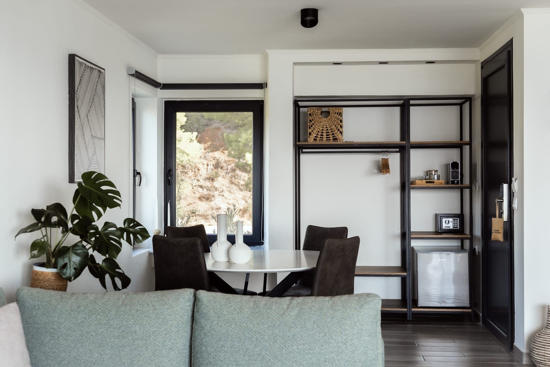 Deluxe Suite with Sea View and Jacuzzi, Elia Nikitis – photo 6 of 59