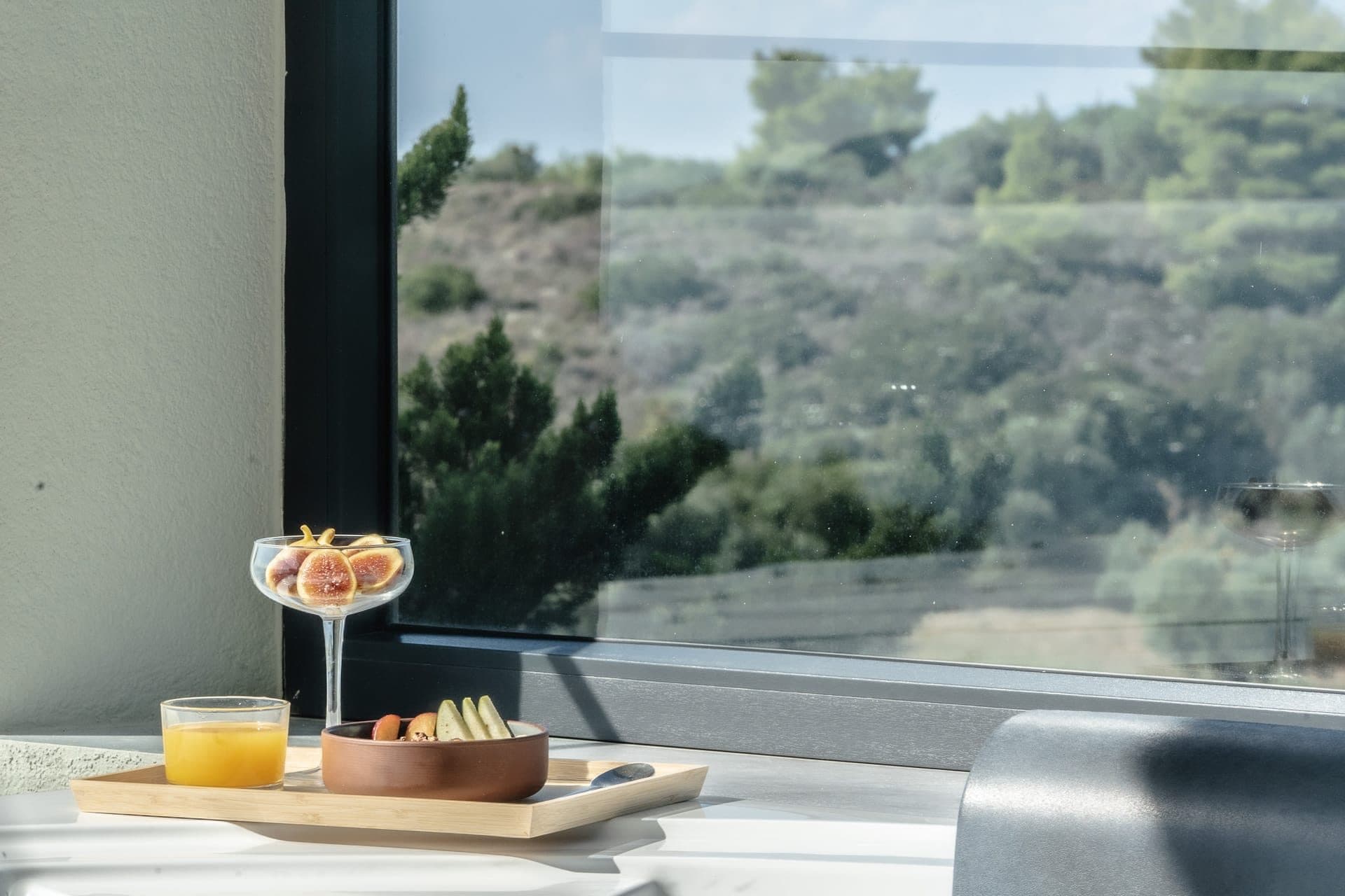 Deluxe Suite with Sea View and Jacuzzi, Elia Nikitis – photo 43 of 59