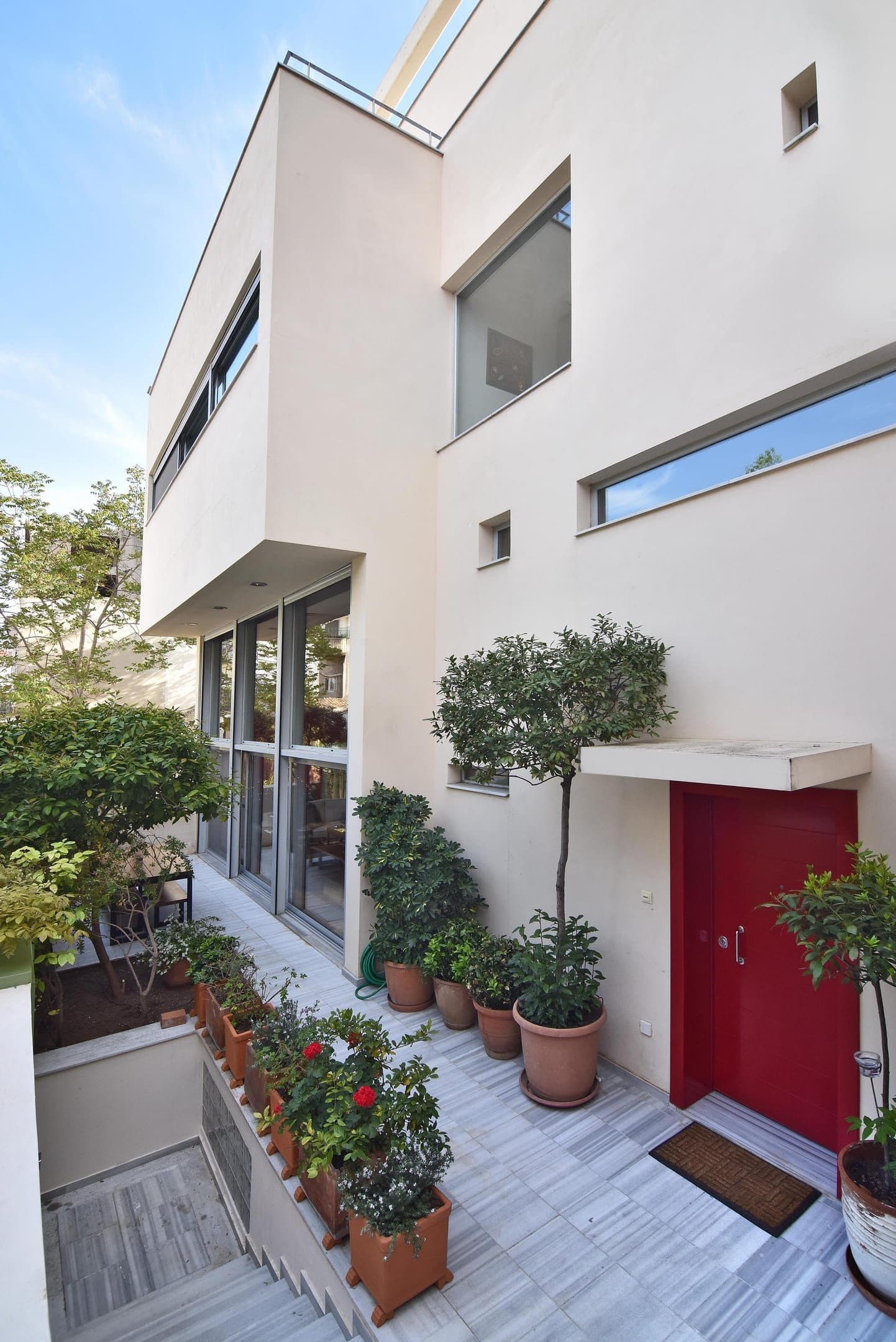 Villa Amaryllis Keramikos, Athina – photo 3 of 48