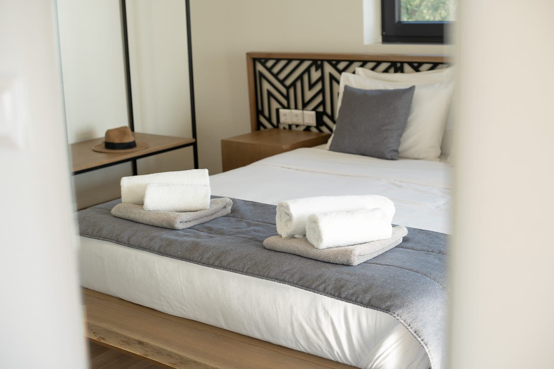 Elegant Suite with Sea View and Hot Tub, Elia Nikitis – photo 40 of 41