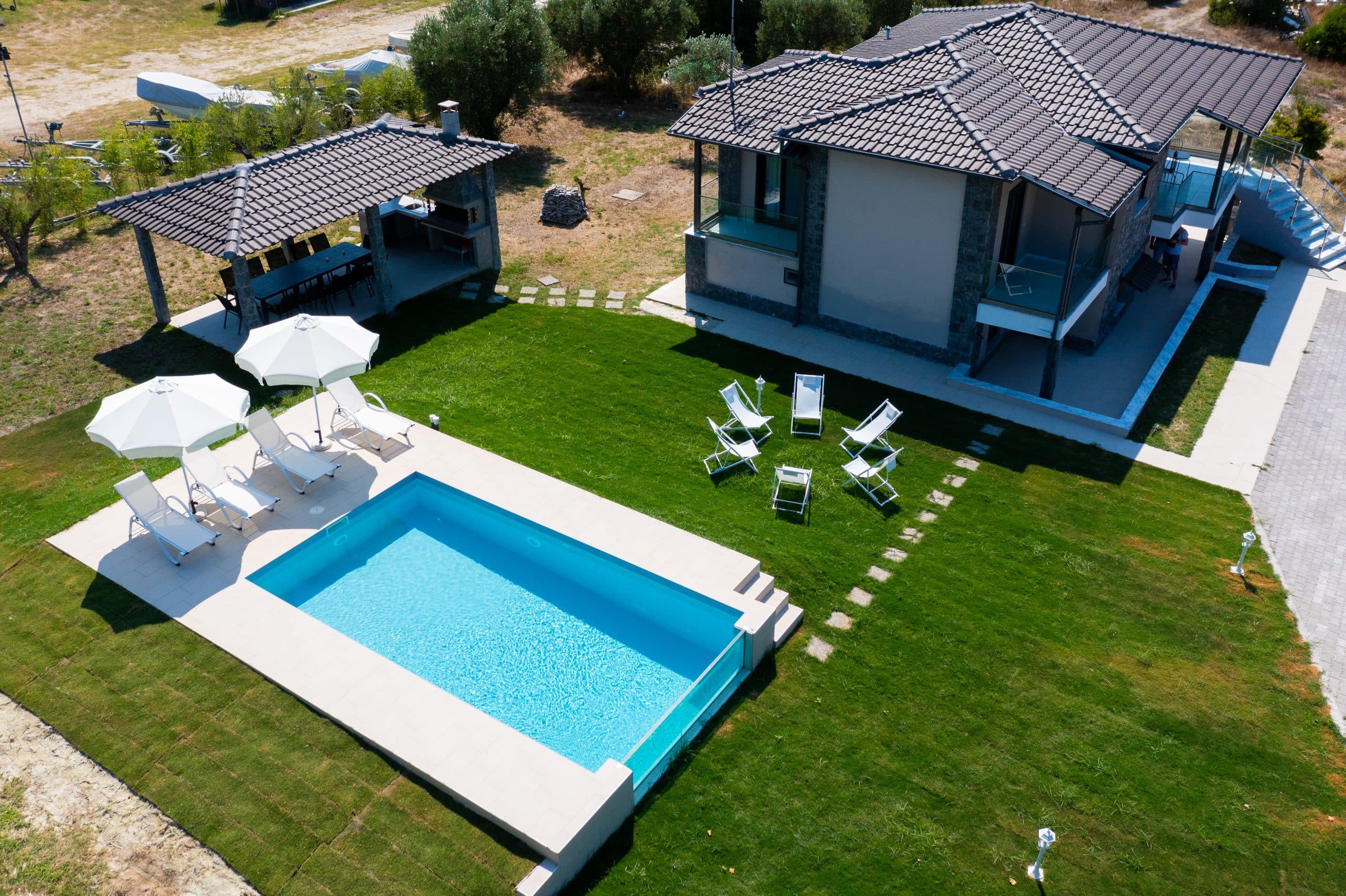 5 Bedroom Private Villa with Pool, Large Garden and BBQ near Casa Mercedes - 4