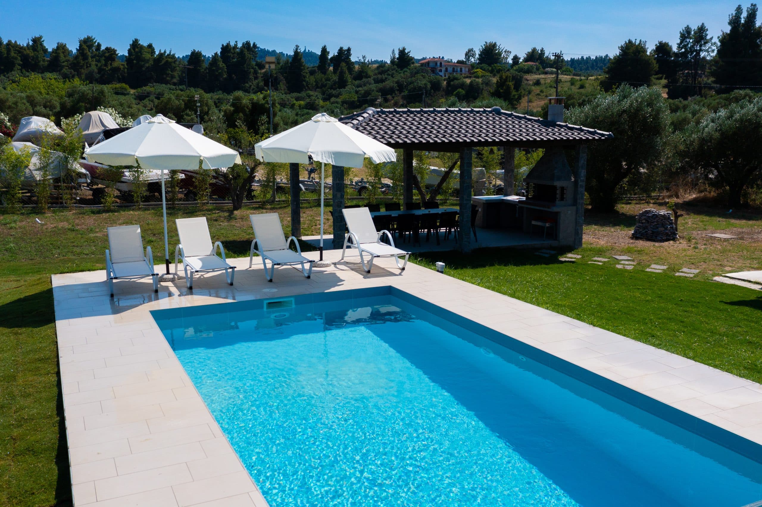 5 Bedroom Private Villa with Pool, Large Garden and BBQ near Casa Mercedes, Glarokavos – photo 10 of 49