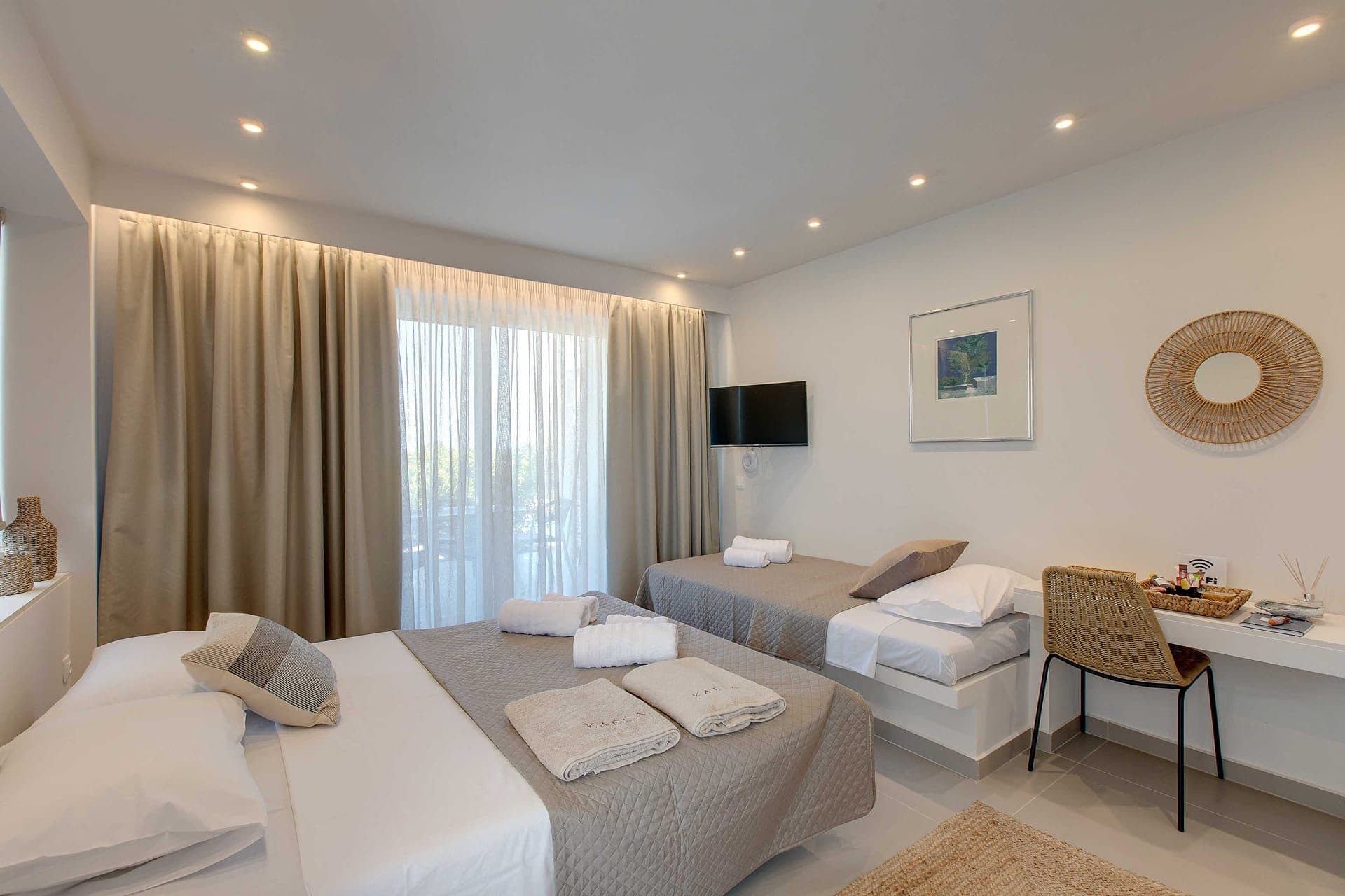 One-Bedroom Villa with Private Pool, Halkidiki – photo 8 of 12