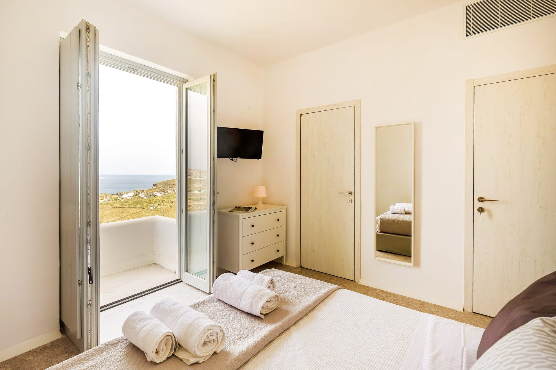 Cabana 2 Pool Villa (Alemagou) - Three Bedrooms, Mykonos – photo 38 of 96