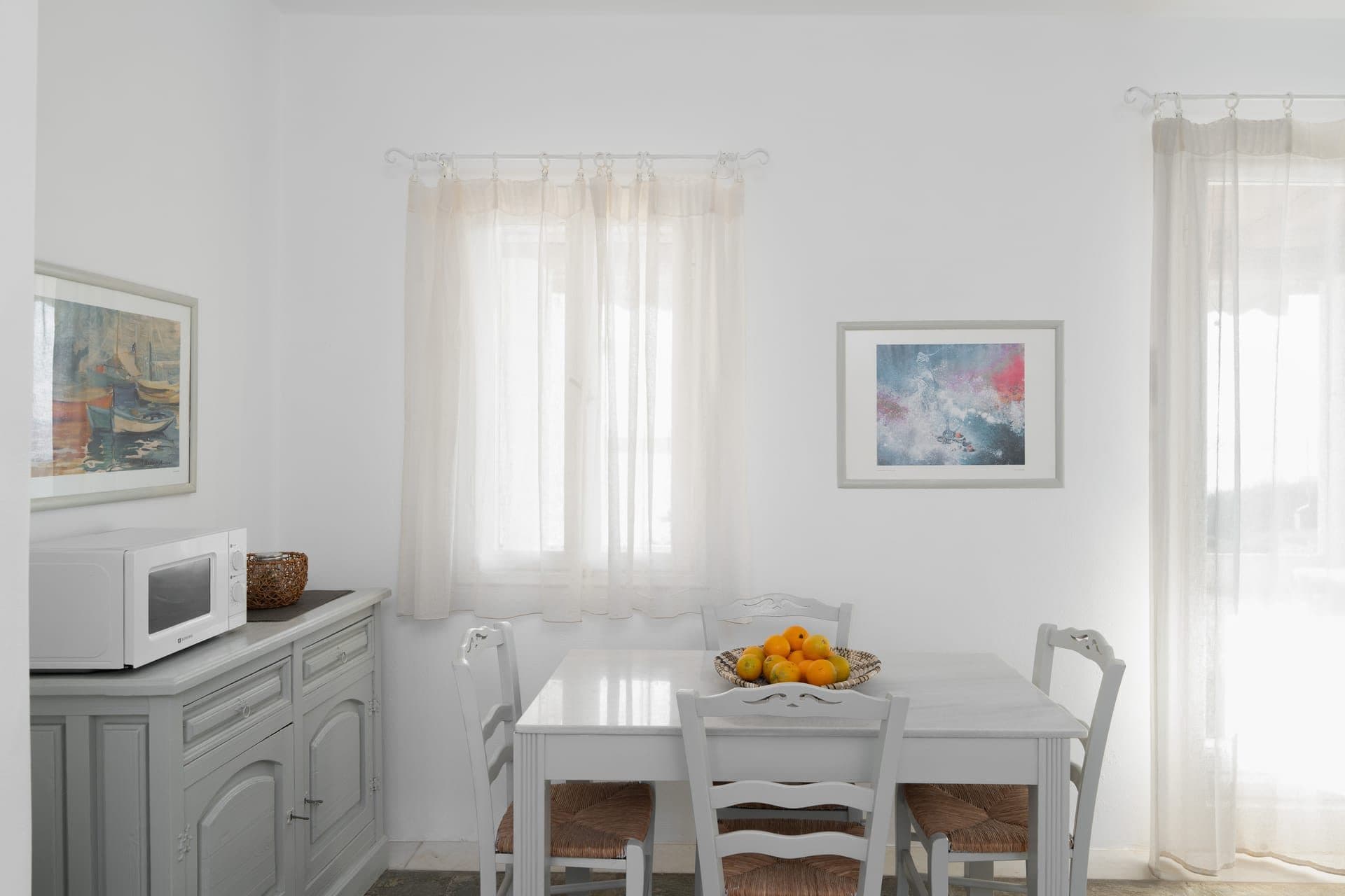 Villa 5 - on 2 levels - 2 bedrooms | 96m², Paros – photo 13 of 19