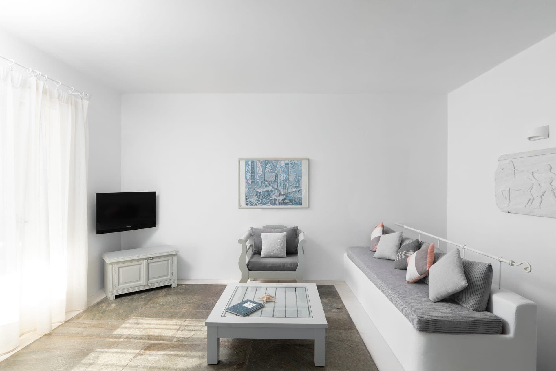 Villa 5 - on 2 levels - 2 bedrooms | 96m², Paros – photo 8 of 19