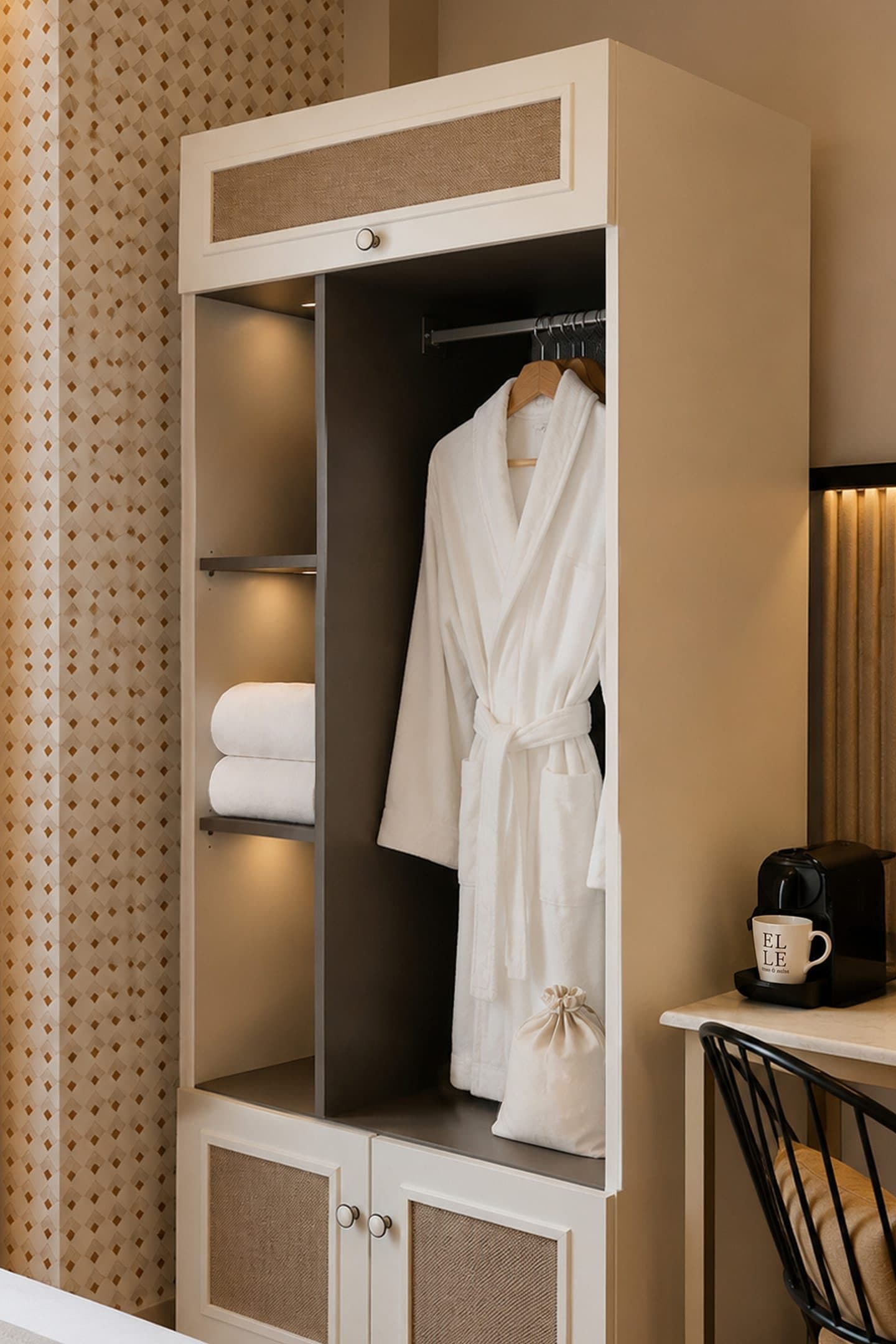 Standard Room, Paralia – photo 12 of 13
