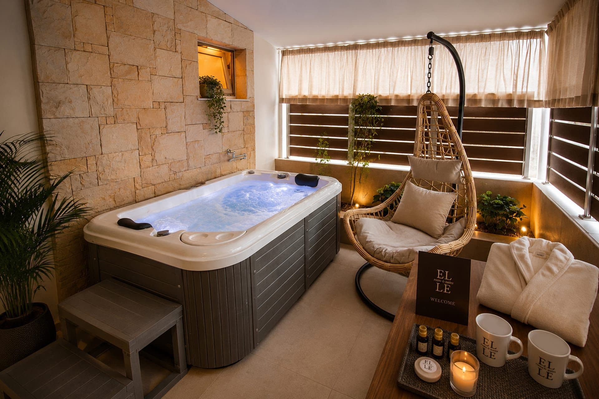 Junior Suite with Jacuzzi Paralia, Paralia – photo 4 of 10