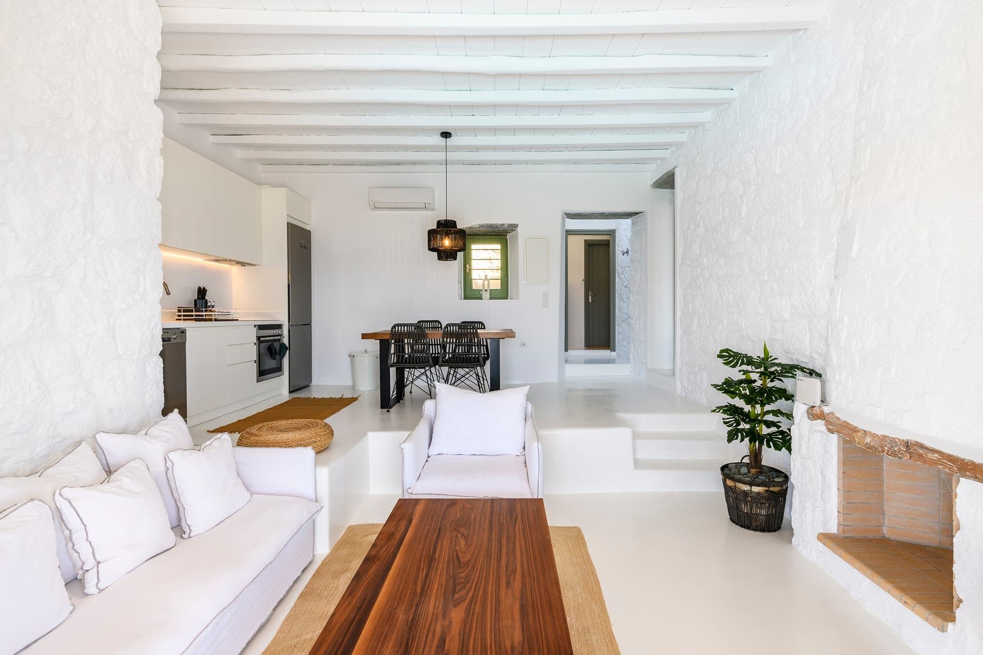 Stone Seaview Pool Villa - Three Bedrooms, Mykonos – photo 14 of 34