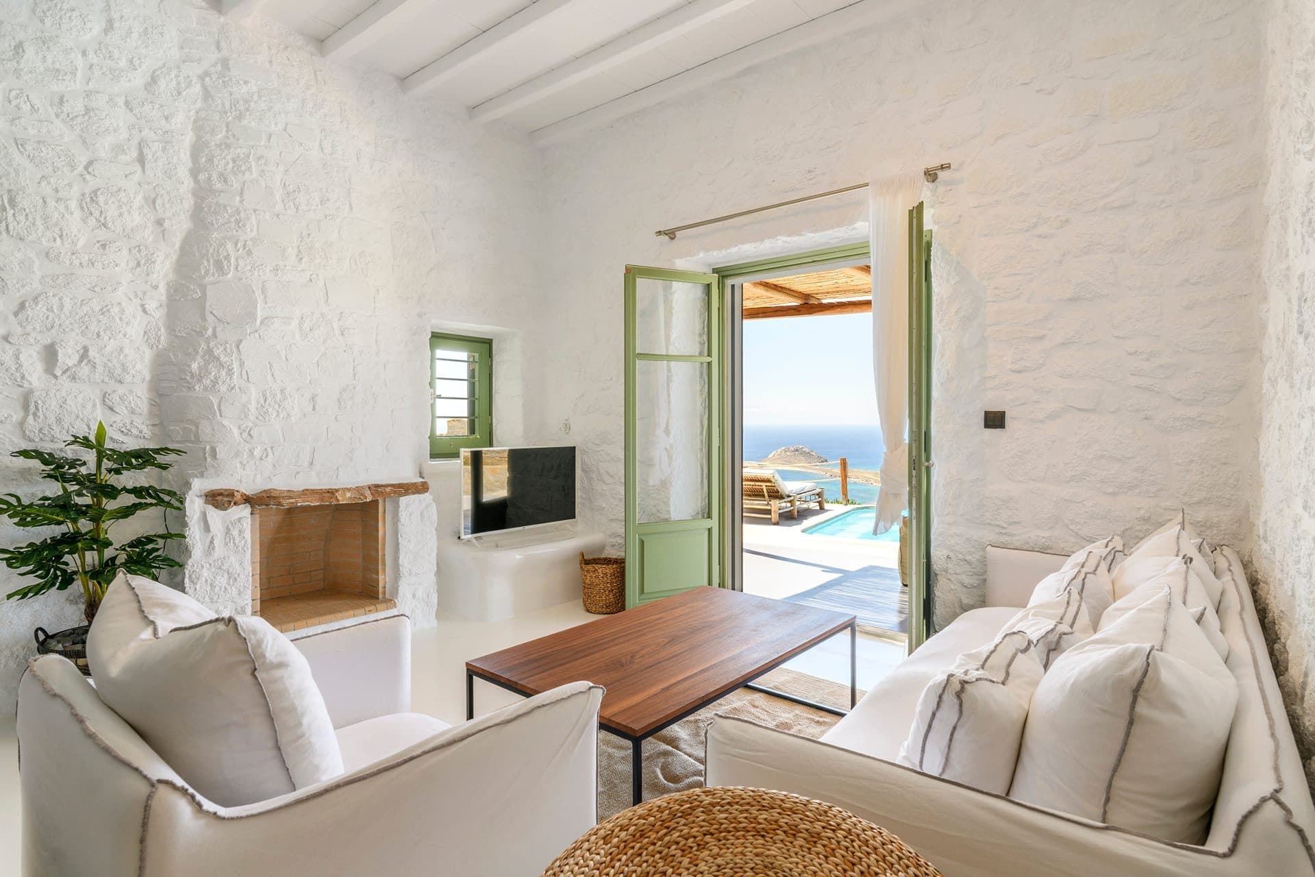 Stone Seaview Pool Villa - Three Bedrooms, Mykonos – photo 11 of 34