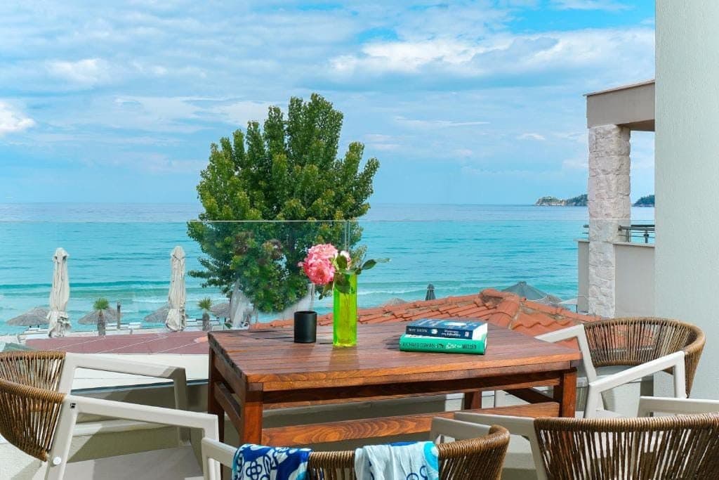 Family Apartment with Sea View, Chrisi Akti – photo 9 of 13