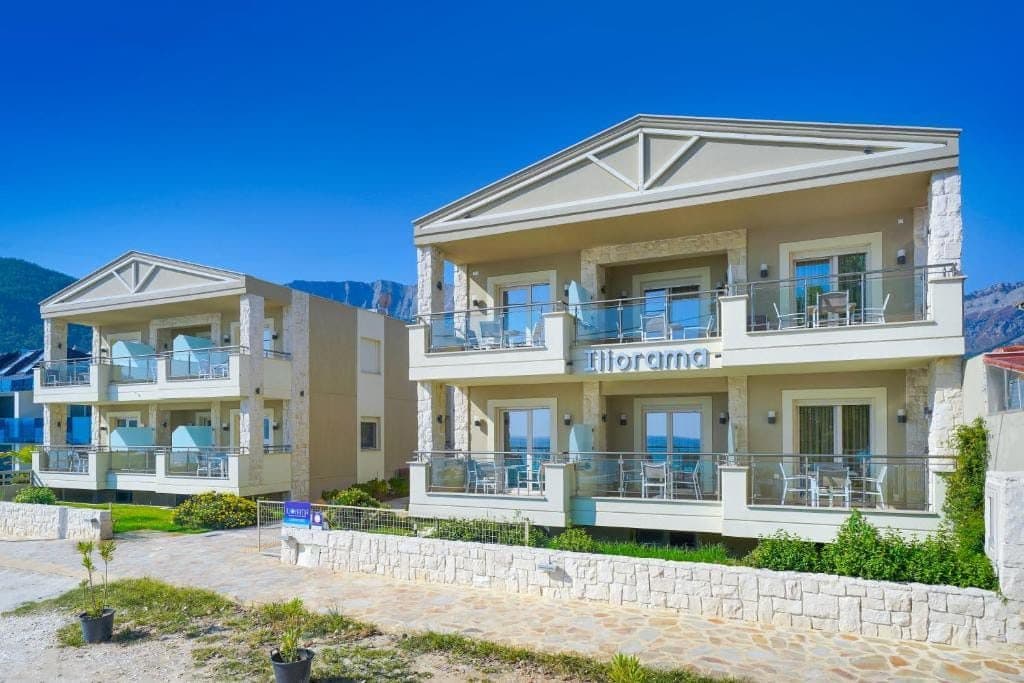 Iliorama Seaside Luxury Suites & Apartments, Chrisi Akti – photo 4 of 36